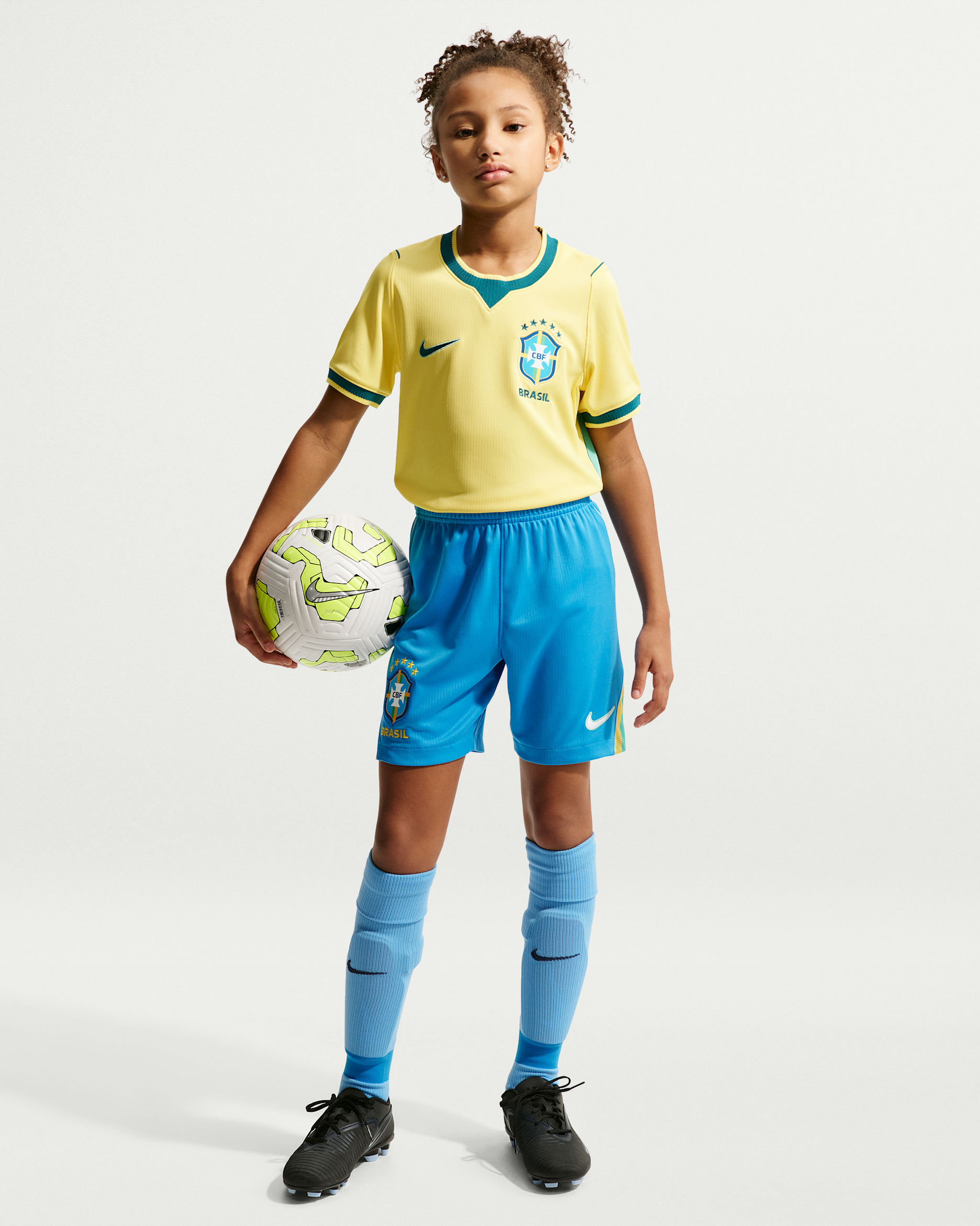 Brazil 2026 Stadium Home Older Kids' Nike Dri-FIT Soccer Replica Shorts - Light Photo Blue/Light Menta/White