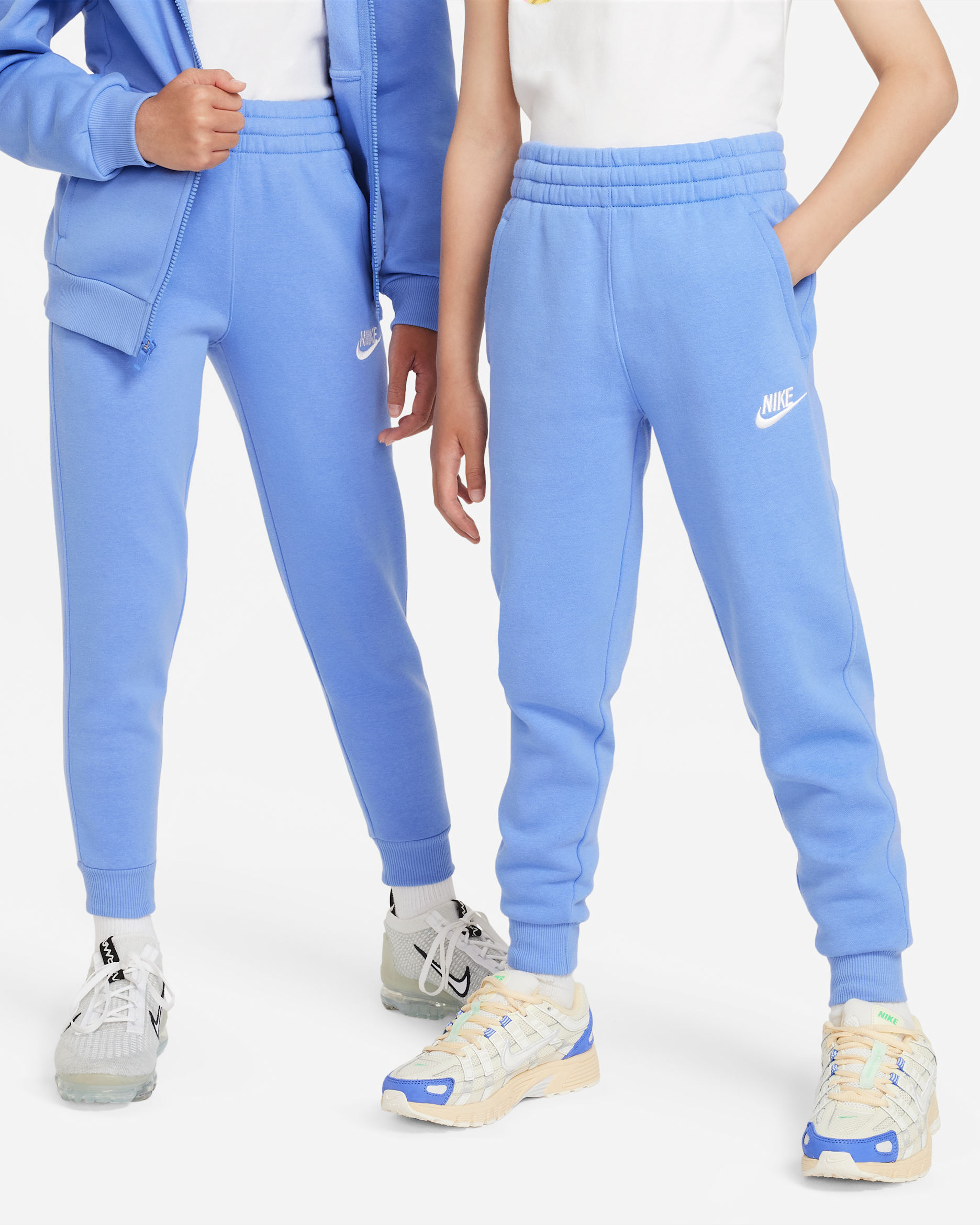 Joggers Nike Sportswear Club Fleece para niños talla grande - Polar/Blanco