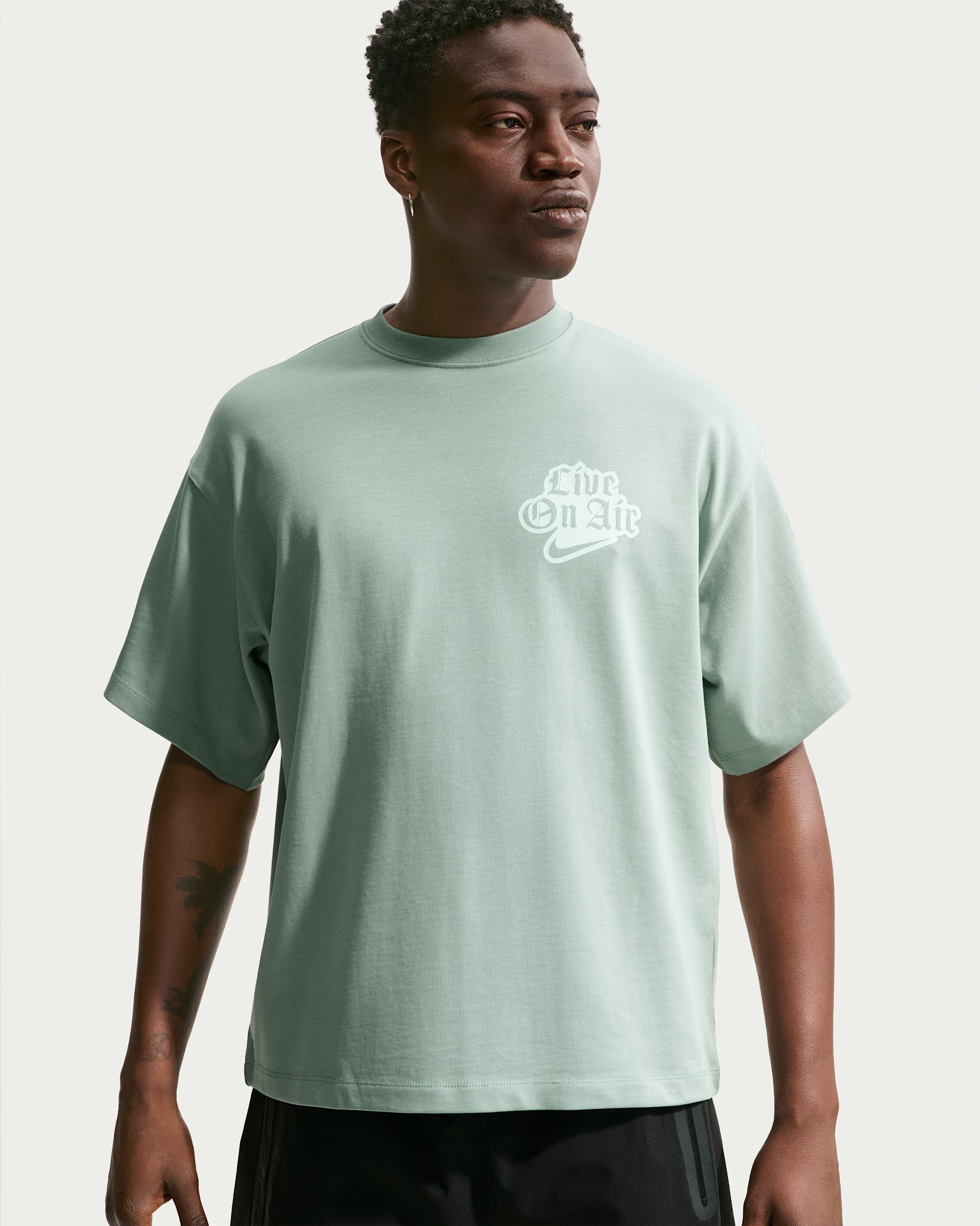 Pánské tričko Nike Solo Swoosh - Steam