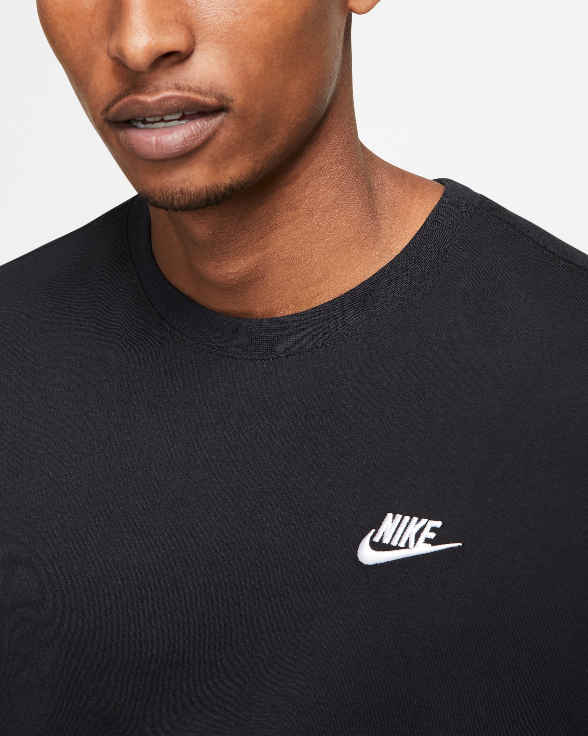 Nike Sportswear Club Men's T-Shirt