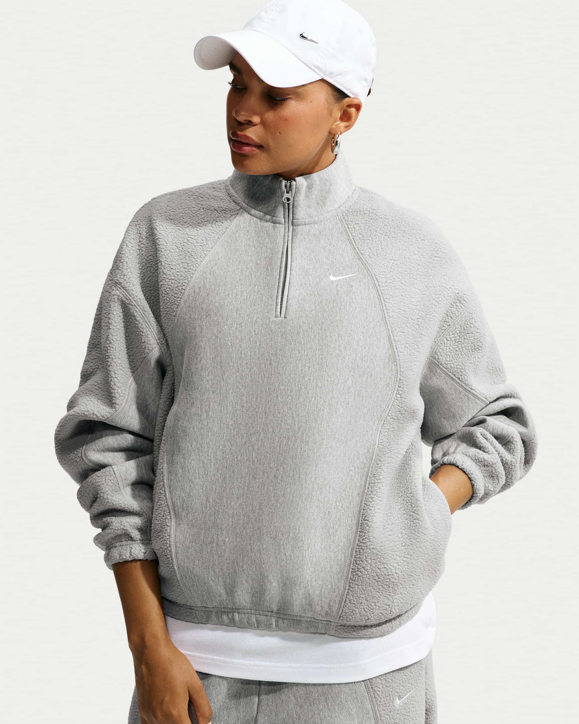 Sudadera oversized con cierre de 1/4 para mujer Nike Studio Fleece Heavyweight Plush - Gris oscuro jaspeado/Gris partícula/Vela