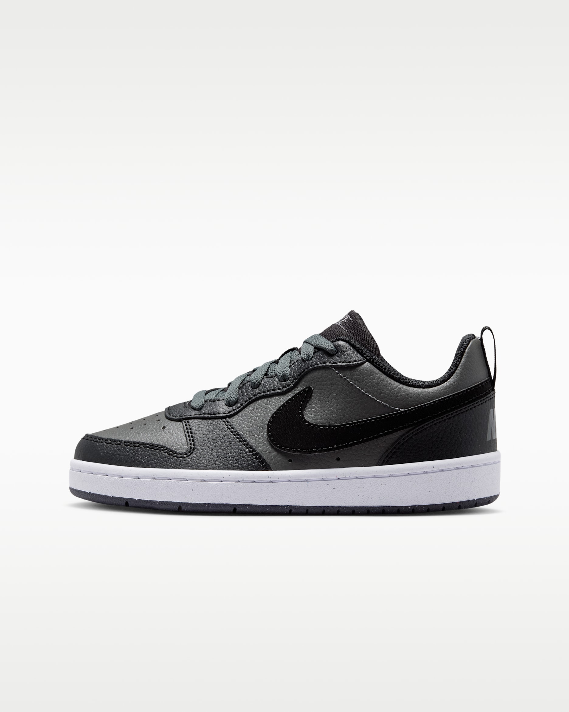 Nike Court Borough Low sko til store barn - Iron Grey/Hvit/Svart