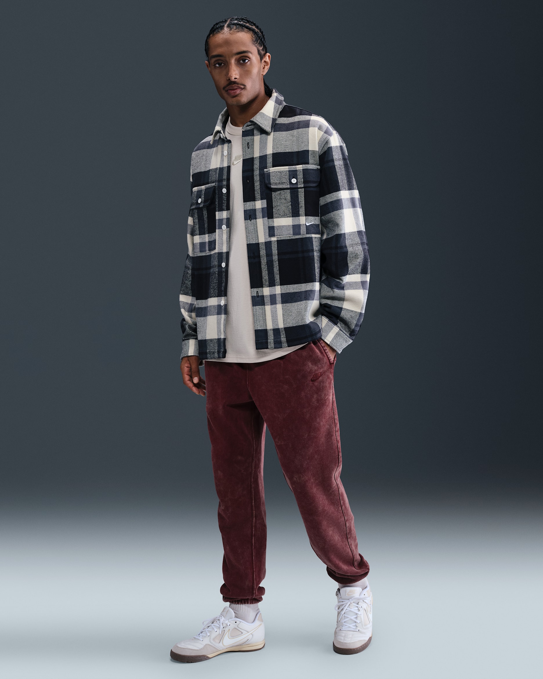 Nike Sportswear Club Men's Washed Cuffed Fleece Pants - Dark Team Red/Dark Team Red