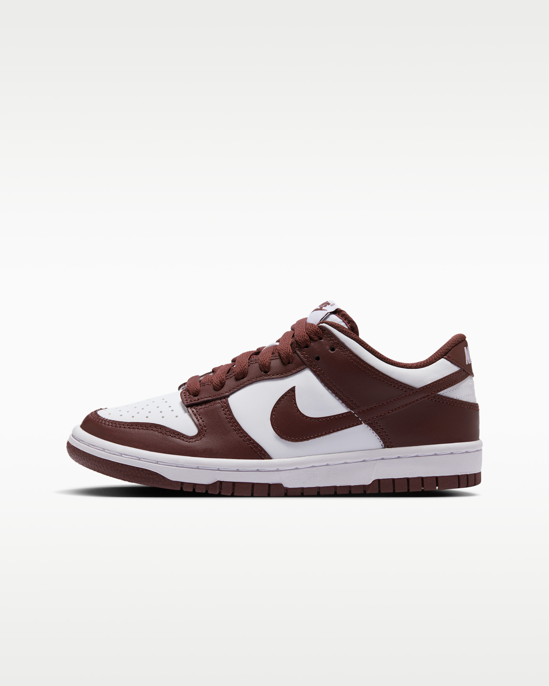 Nike Dunk 低筒大童鞋款 - 白色/Gym Red/Redwood