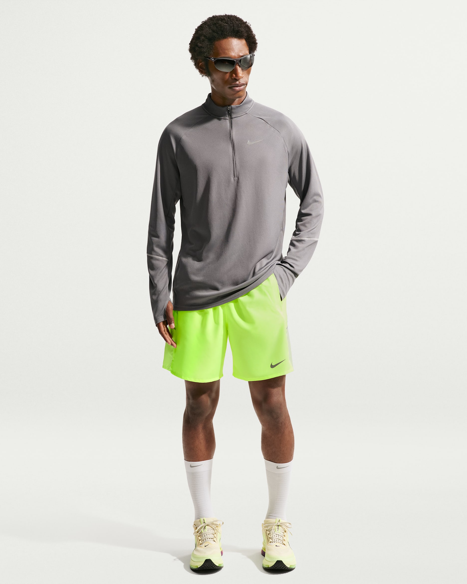 Shorts da running Nike Miler da 18 cm 2 in 1 con Dri-FIT – Uomo - Volt Ice/Barely Volt