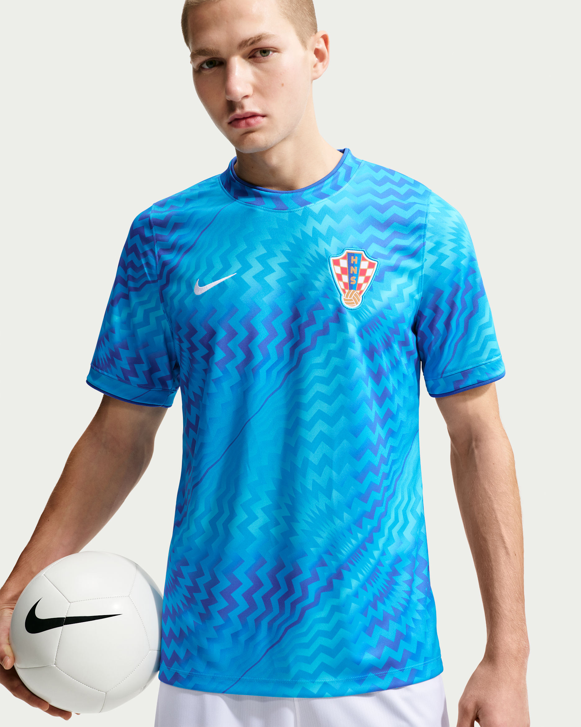Croatia 2026 Pre-Match Men's Nike Dri-FIT Football Pre-Match Short-Sleeve Top - Chlorine Blue/Hyper Royal/White
