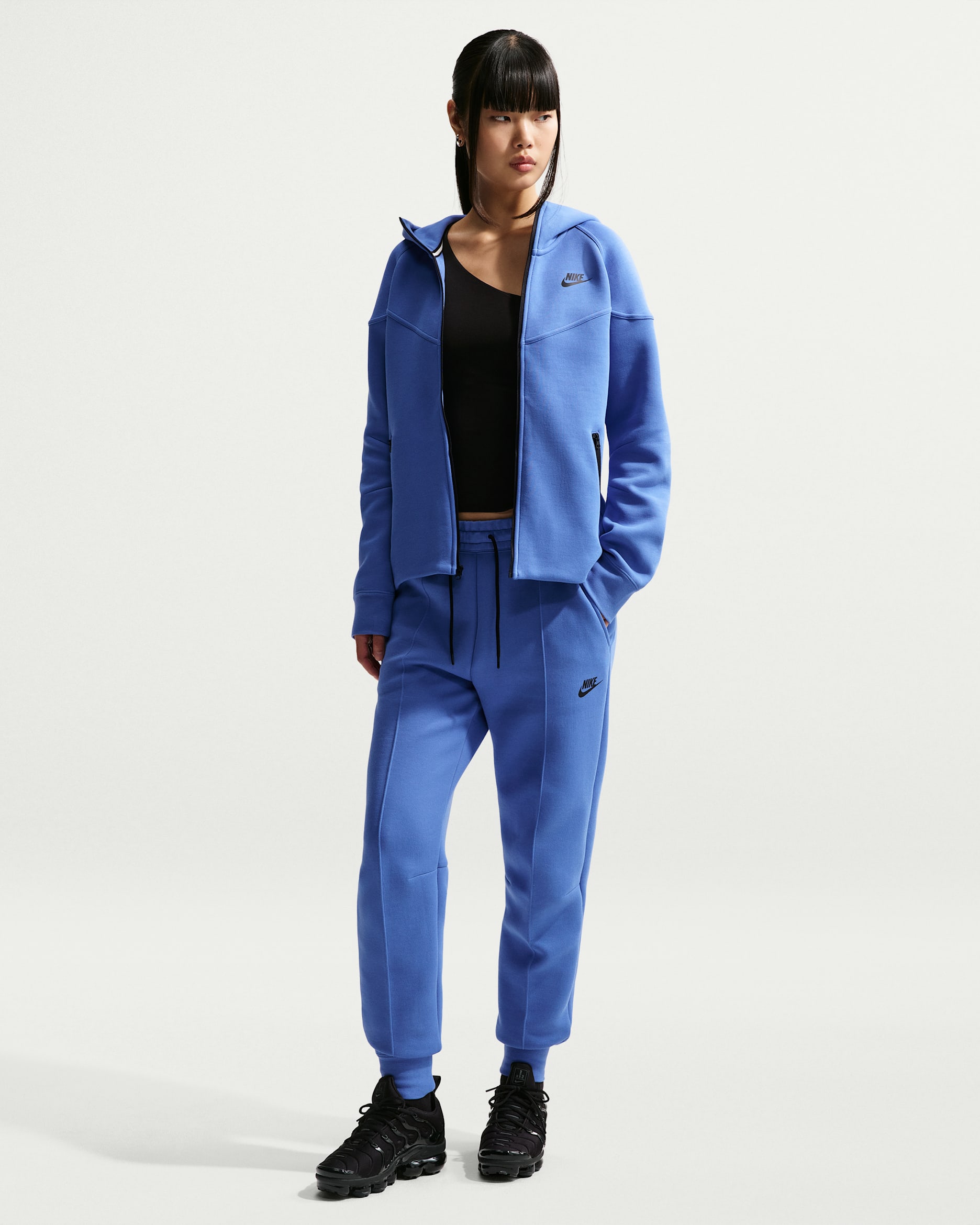 Nike Sportswear Tech Fleece Women's Mid-Rise Joggers - Light Medium Blue/Black