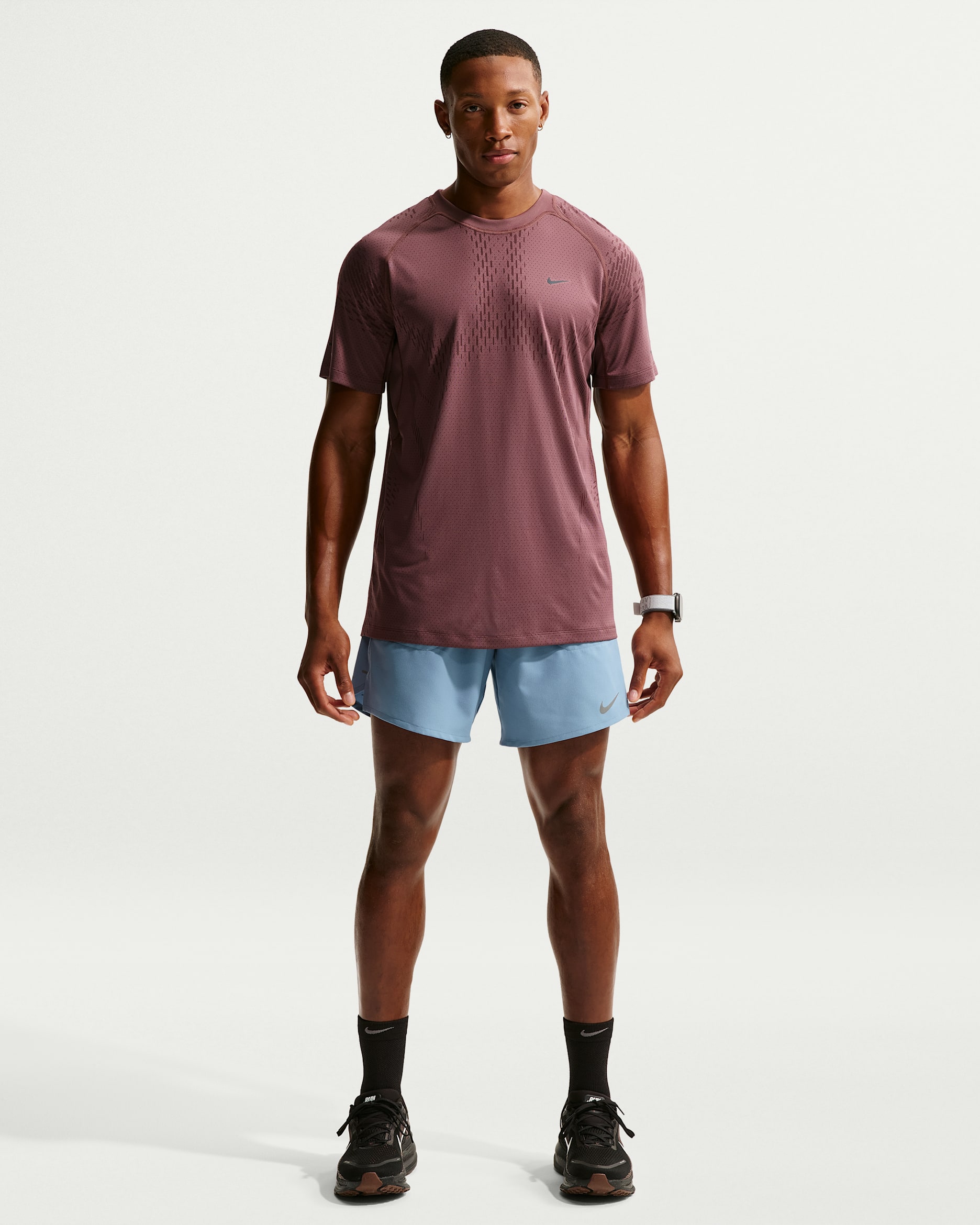 Shorts de correr Dri-FIT de 18 cm 2 en 1 para hombre Nike Stride - Azul de trabajo