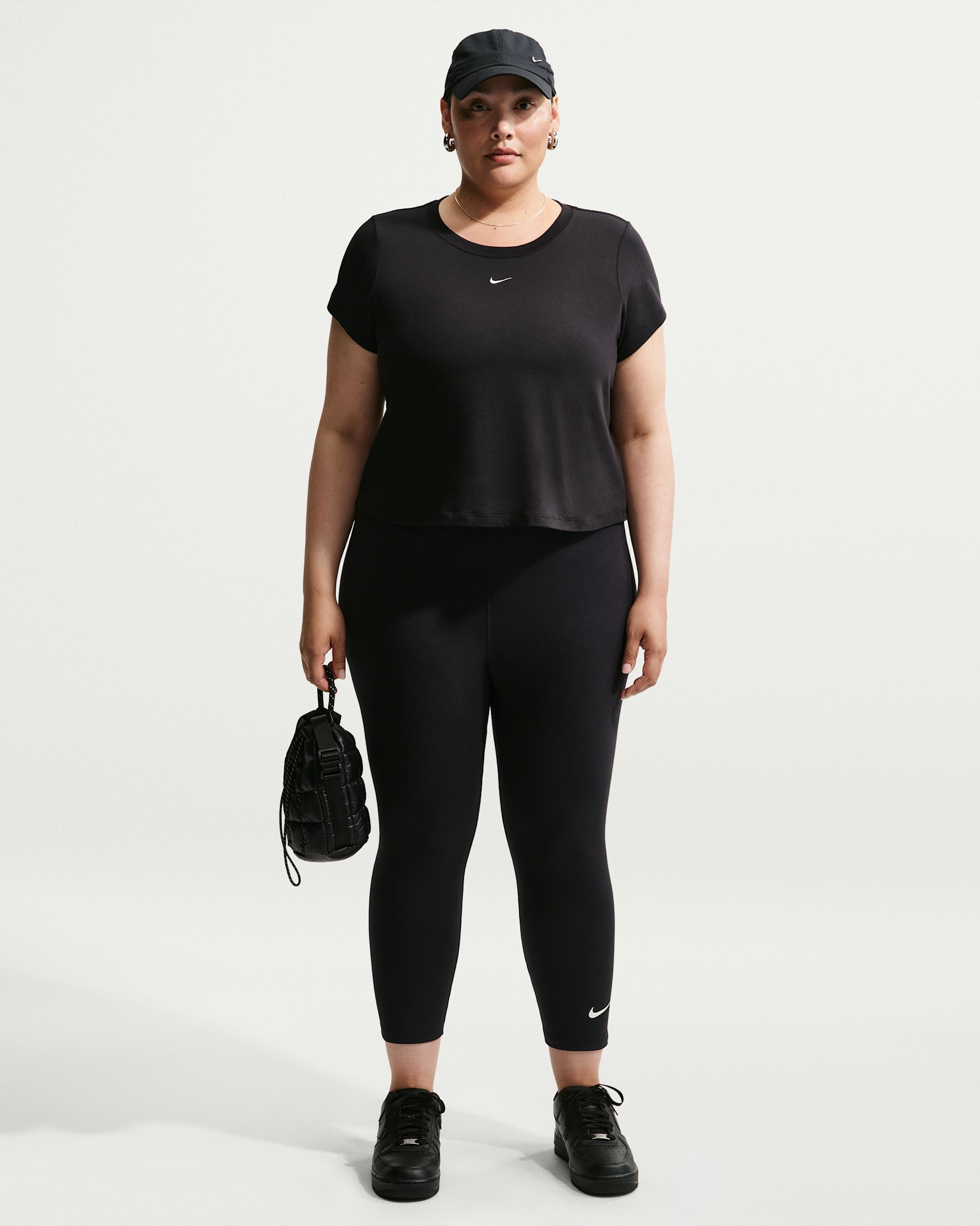 Nike Sportswear Classic Women's High-Waisted 7/8 Leggings (Plus Size) - Black/Sail