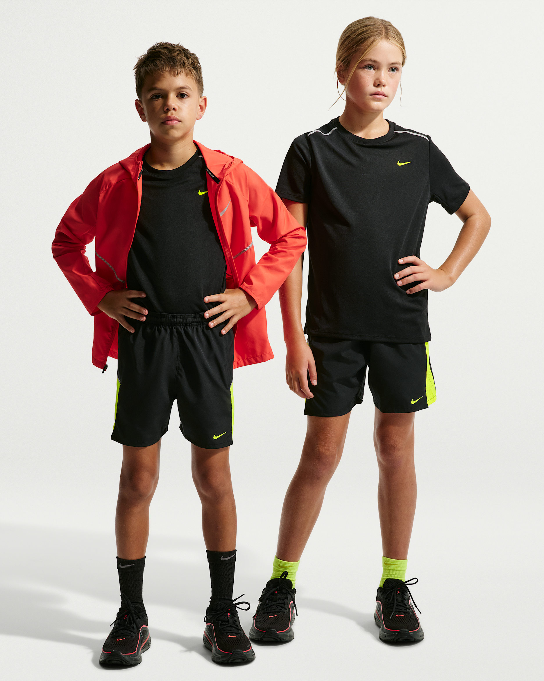 Nike Miler Older Kids' Dri-FIT Training Shorts - Black/Lemon Venom/Lemon Venom