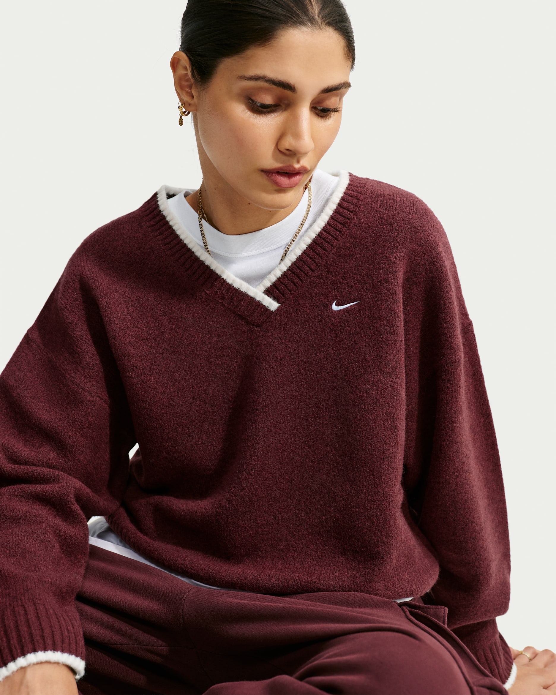 Nike Sportswear Chill Knit Women's Loose V-Neck Sweater - Mystic Dates/Heather/White/White