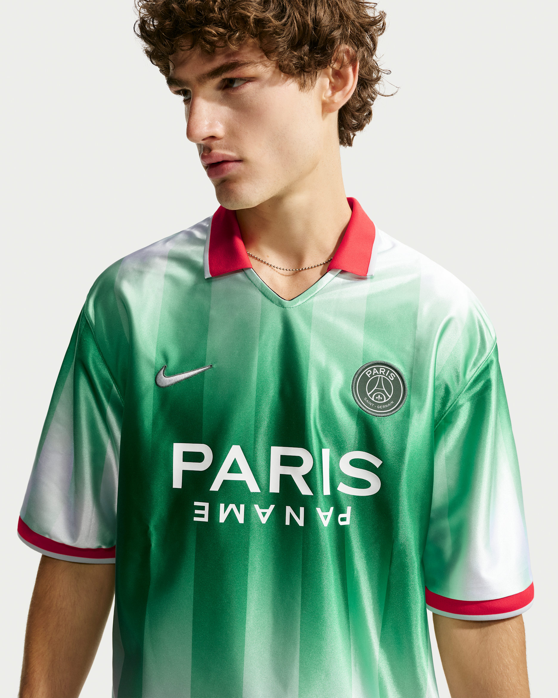 Paris Saint-Germain Energy Men's Nike Dri-FIT Football Jersey - Malachite/Black/Midnight Green/Field Silver