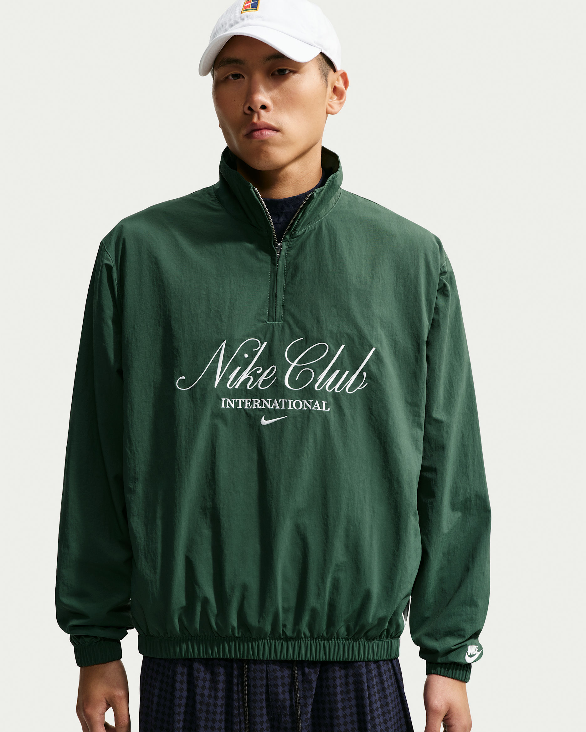 Nike Sportswear Club Men's 1/2 Zip Jacket - Fir/Phantom/Phantom