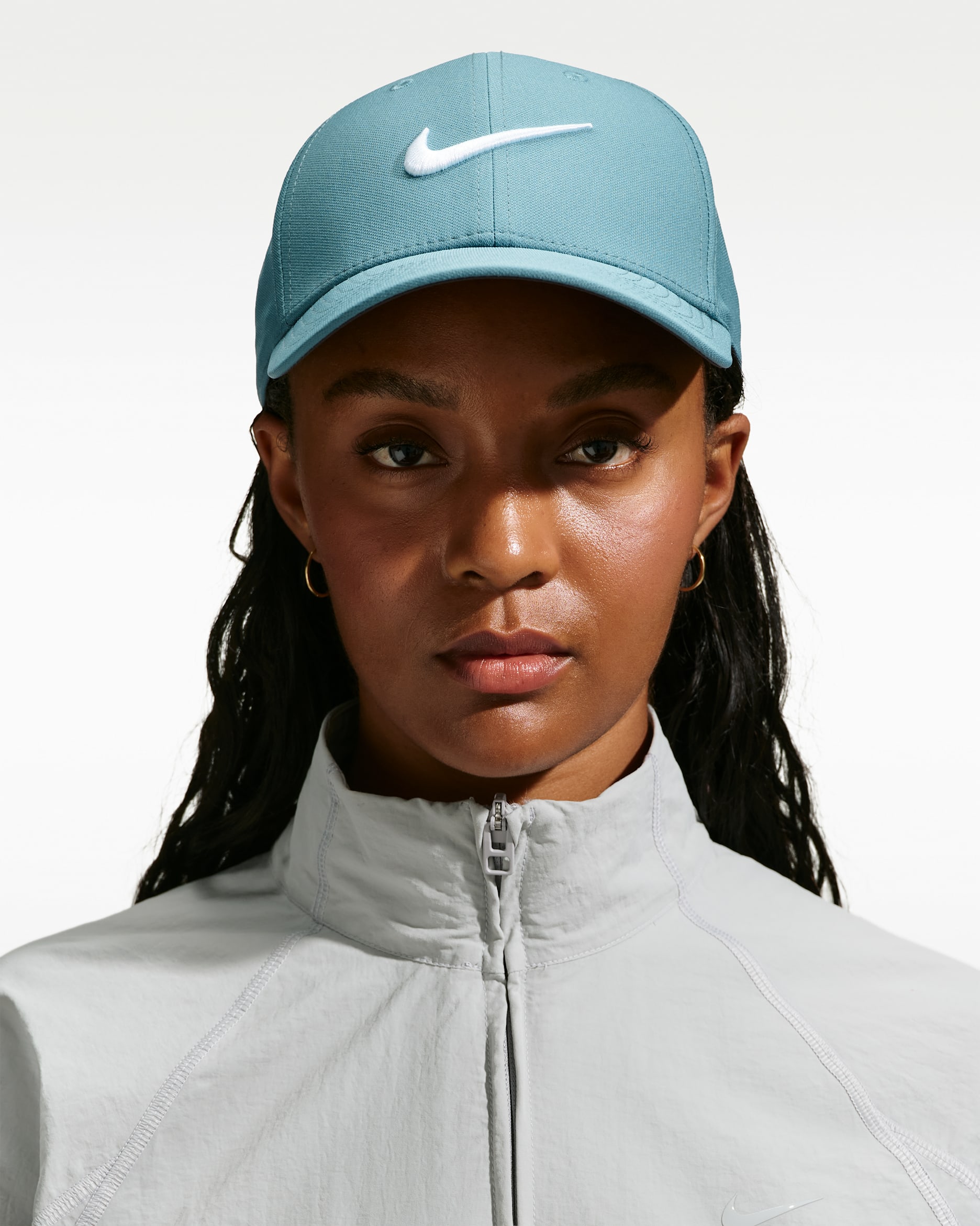 หมวกแก๊ป Swoosh มีโครง Nike Dri-FIT Club - Smokey Blue/ขาว