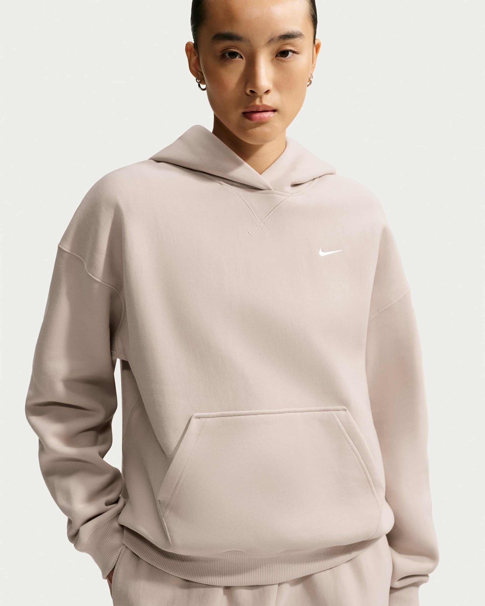 Nike Studio Fleece Heavyweight Women's Oversized Pullover Hoodie - Cream II/Sail