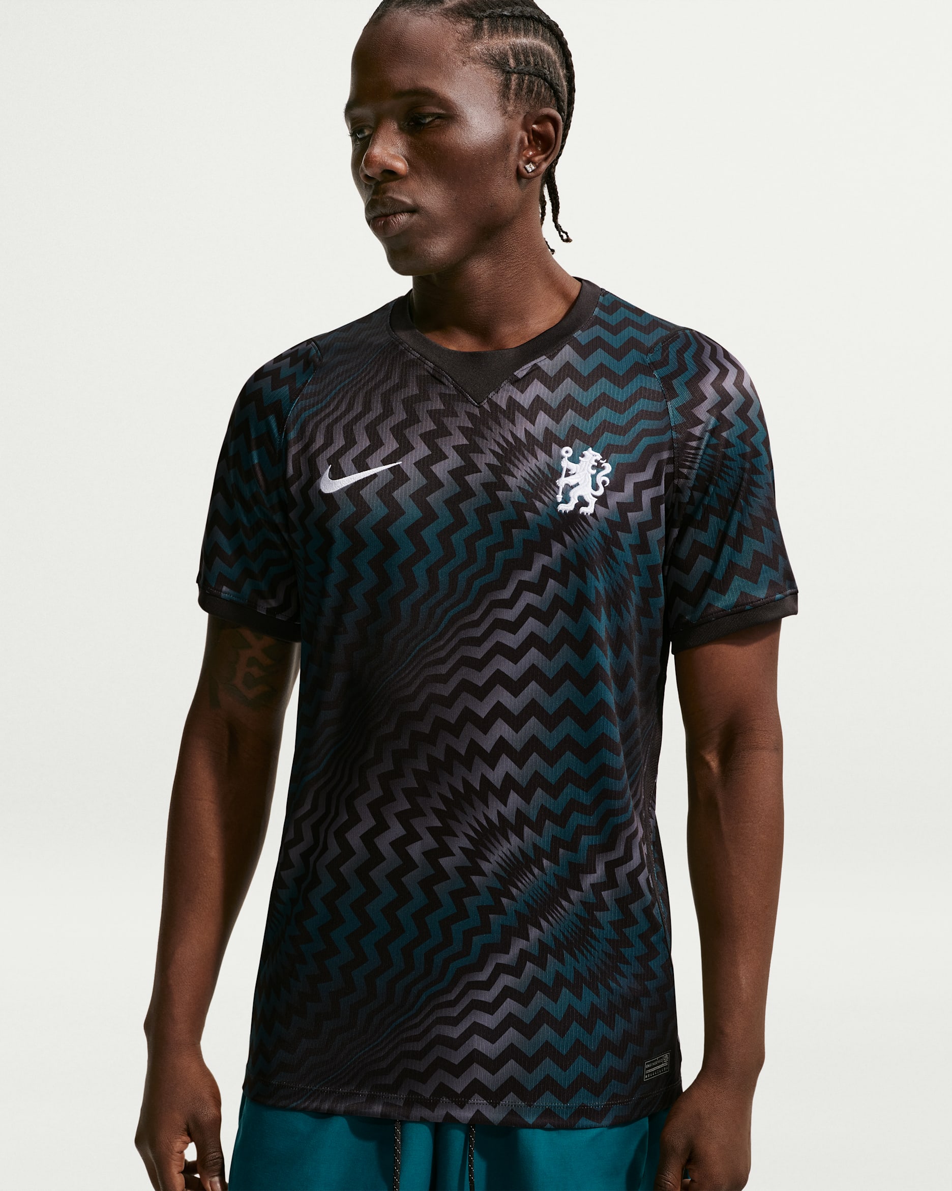Chelsea FC 2026/27 Stadium Goalkeeper Men's Nike Dri-FIT Soccer Short-Sleeve Replica Jersey - Black/Black/White
