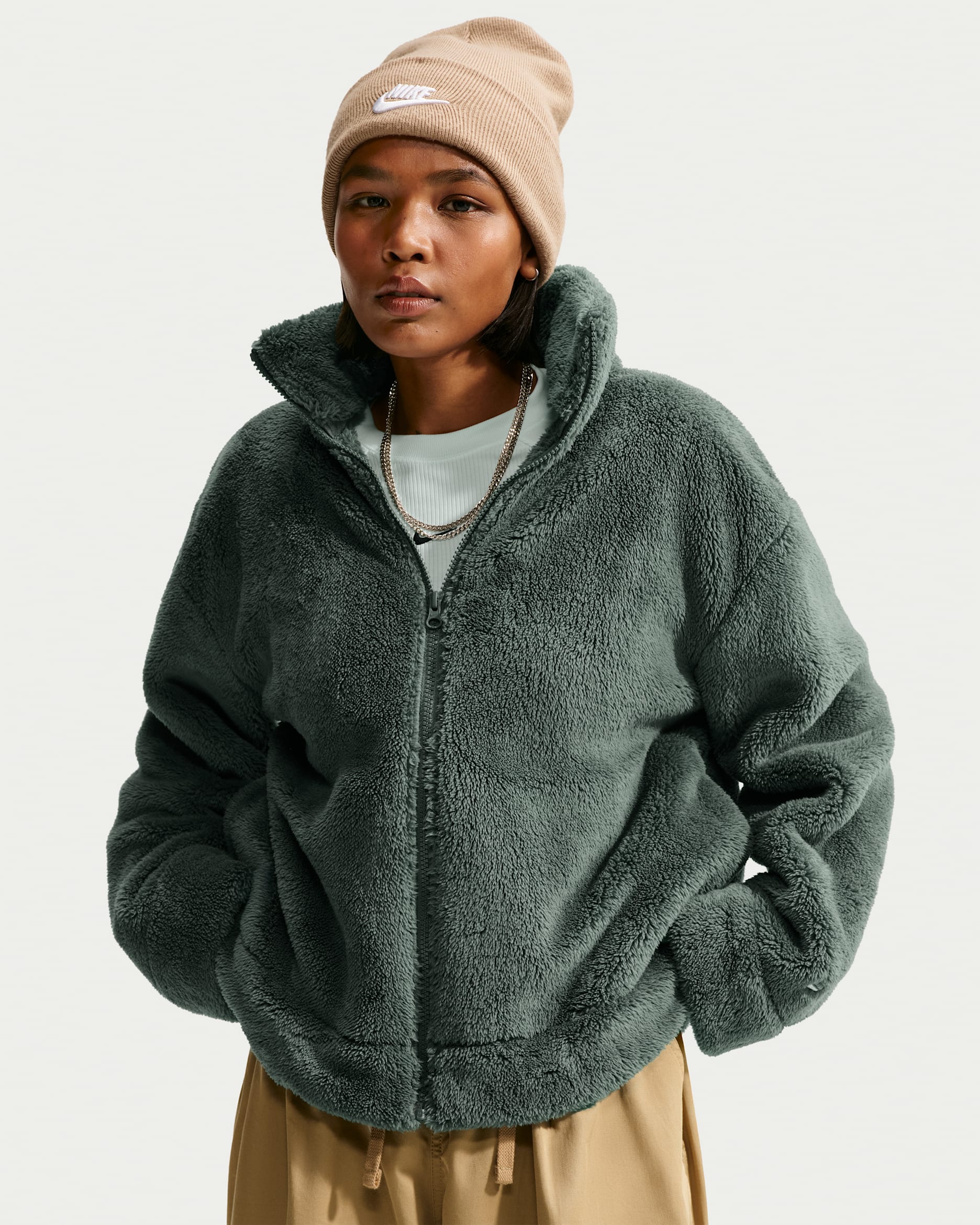 Nike Sportswear Essential Women's High-Pile Fleece Jacket - Camo Green/Sail