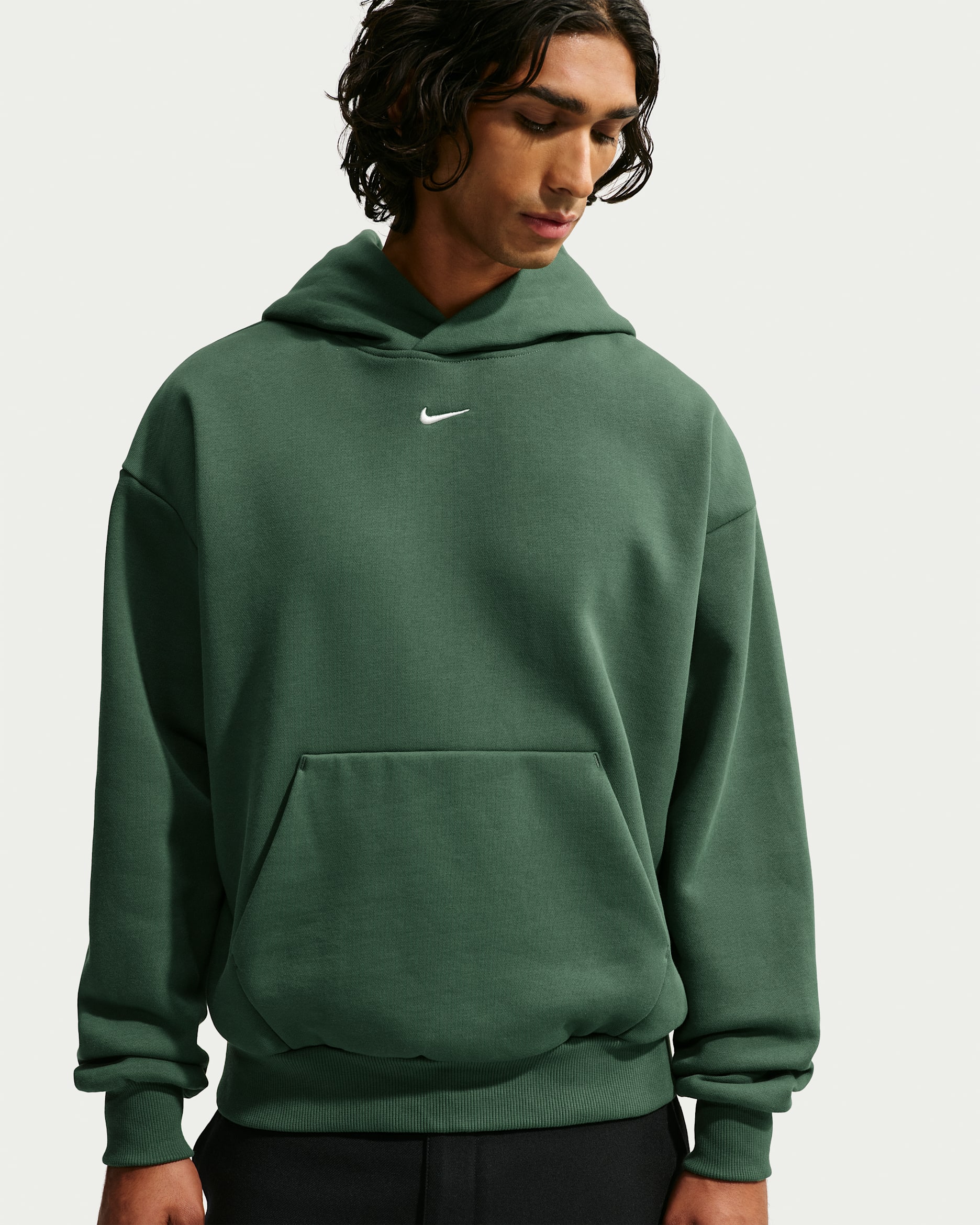 Huvtröja Nike Solo Fleece i pullovermodell för män - Fir/Sail