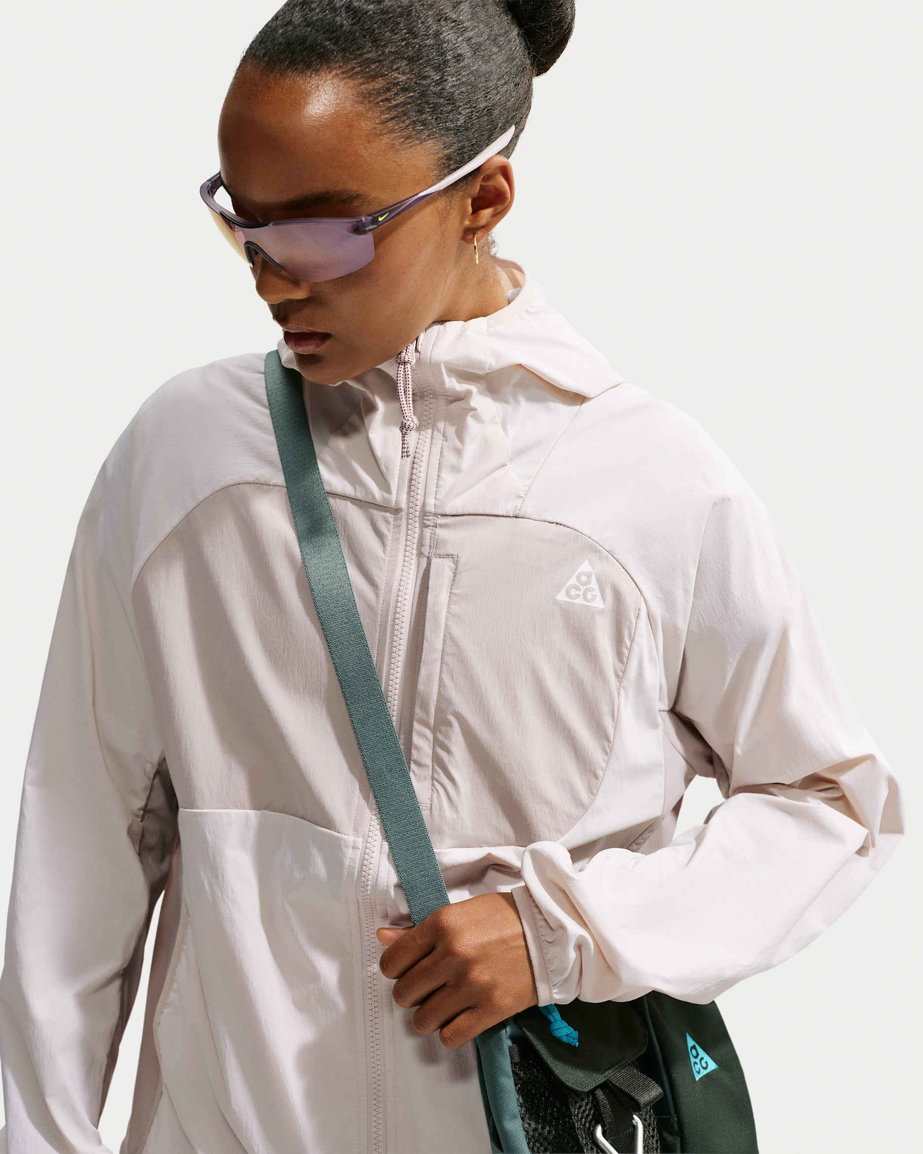 Nike ACG 'Five Towers' Women's UV Protection Jacket - Light Orewood Brown/Cream II/Summit White