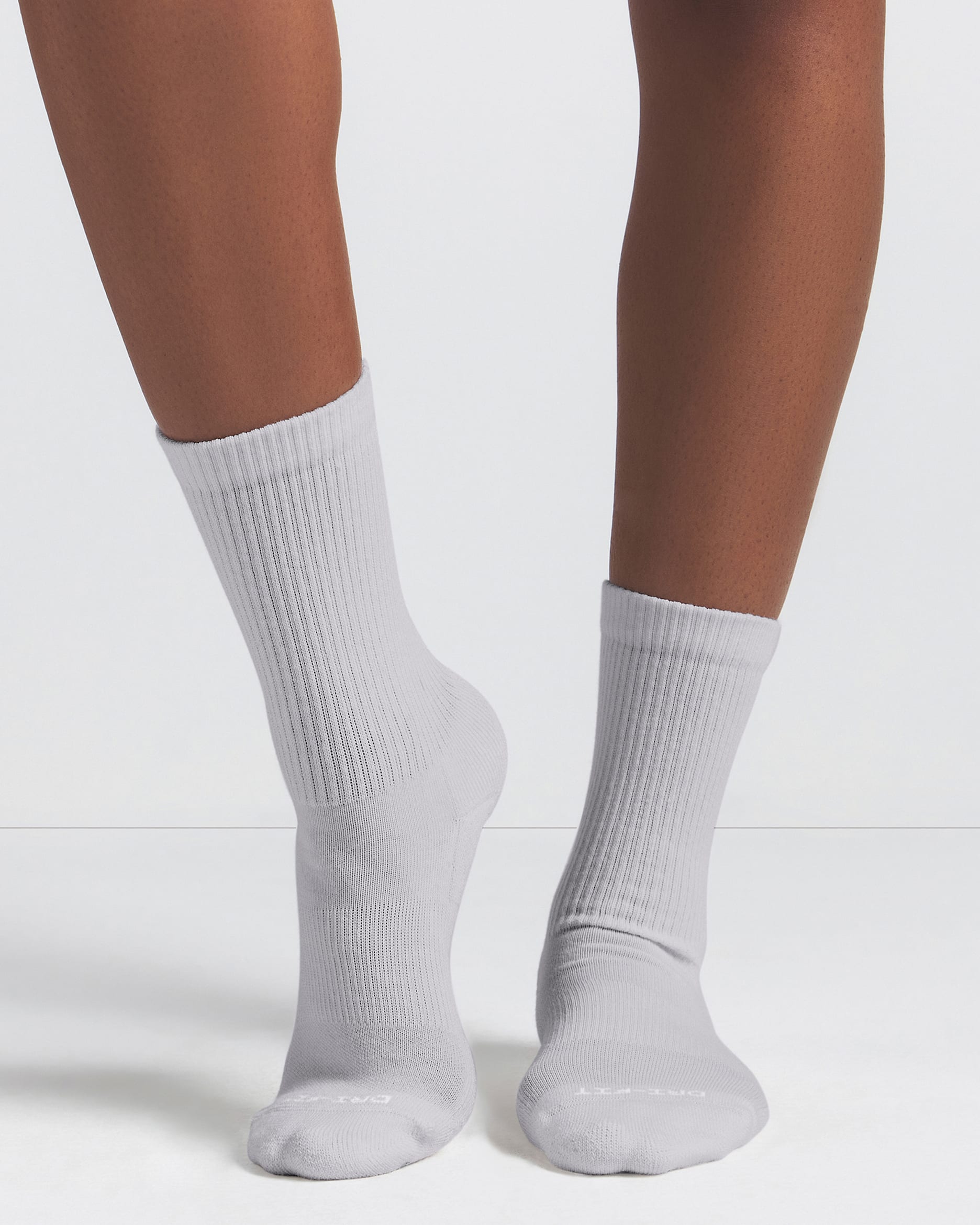 NikeSKIMS(나이키스킴스) 여성 드라이 핏 크루 삭스(3켤레) - 멀티컬러/NSKM SNOW/그레이 헤더