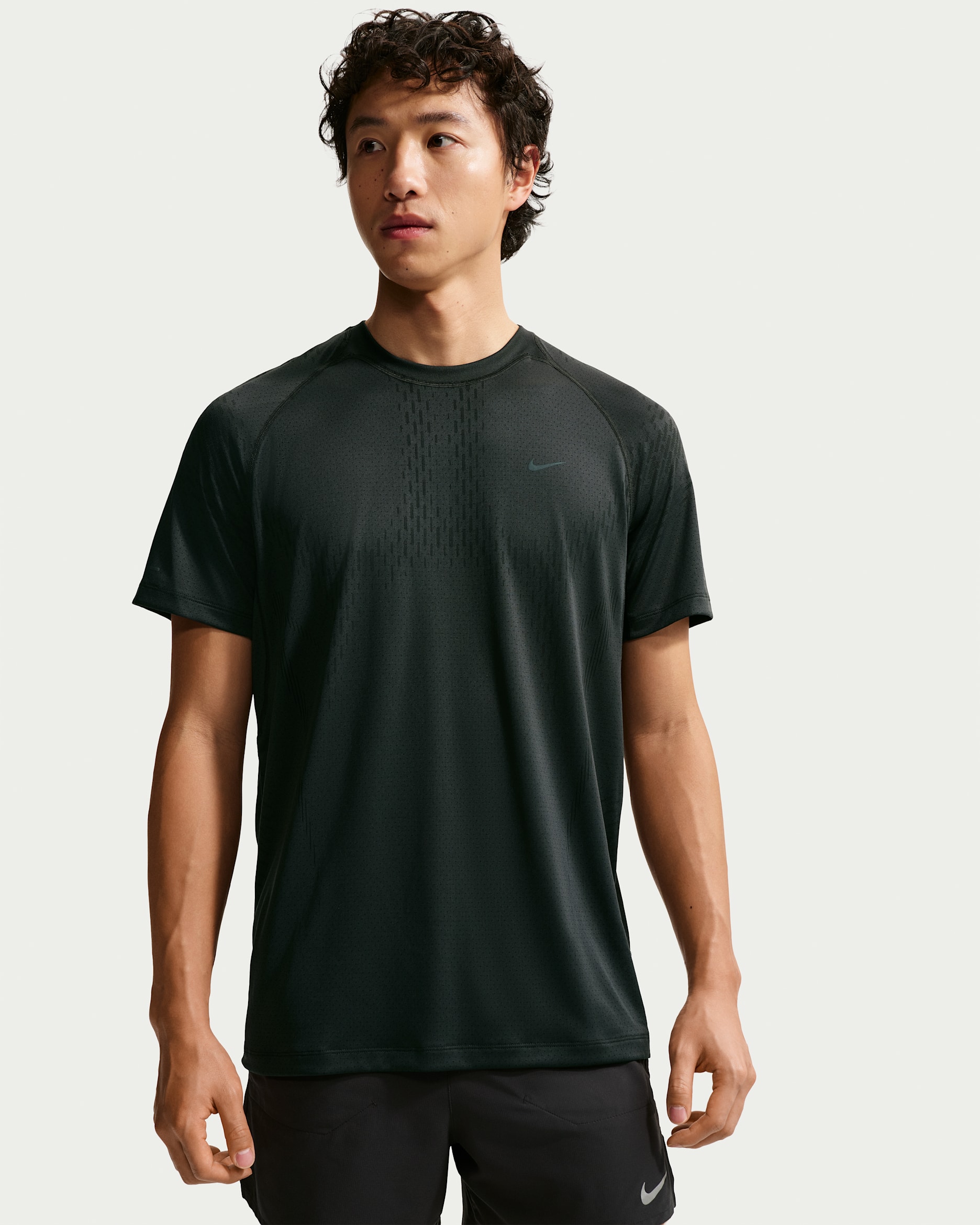 ナイキ ストライド メンズ Dri-FIT ADV ショートスリーブ ランニングトップ - オフノワール/ブラック
