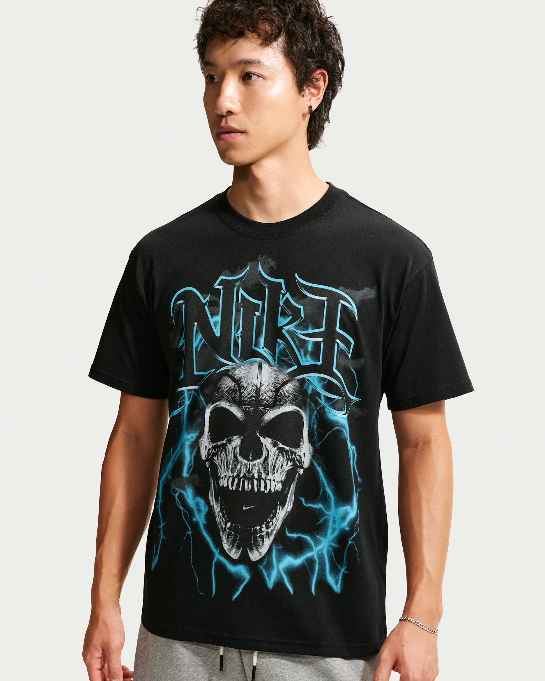 เสื้อยืดบาสเก็ตบอลผู้ชาย Nike - ดำ