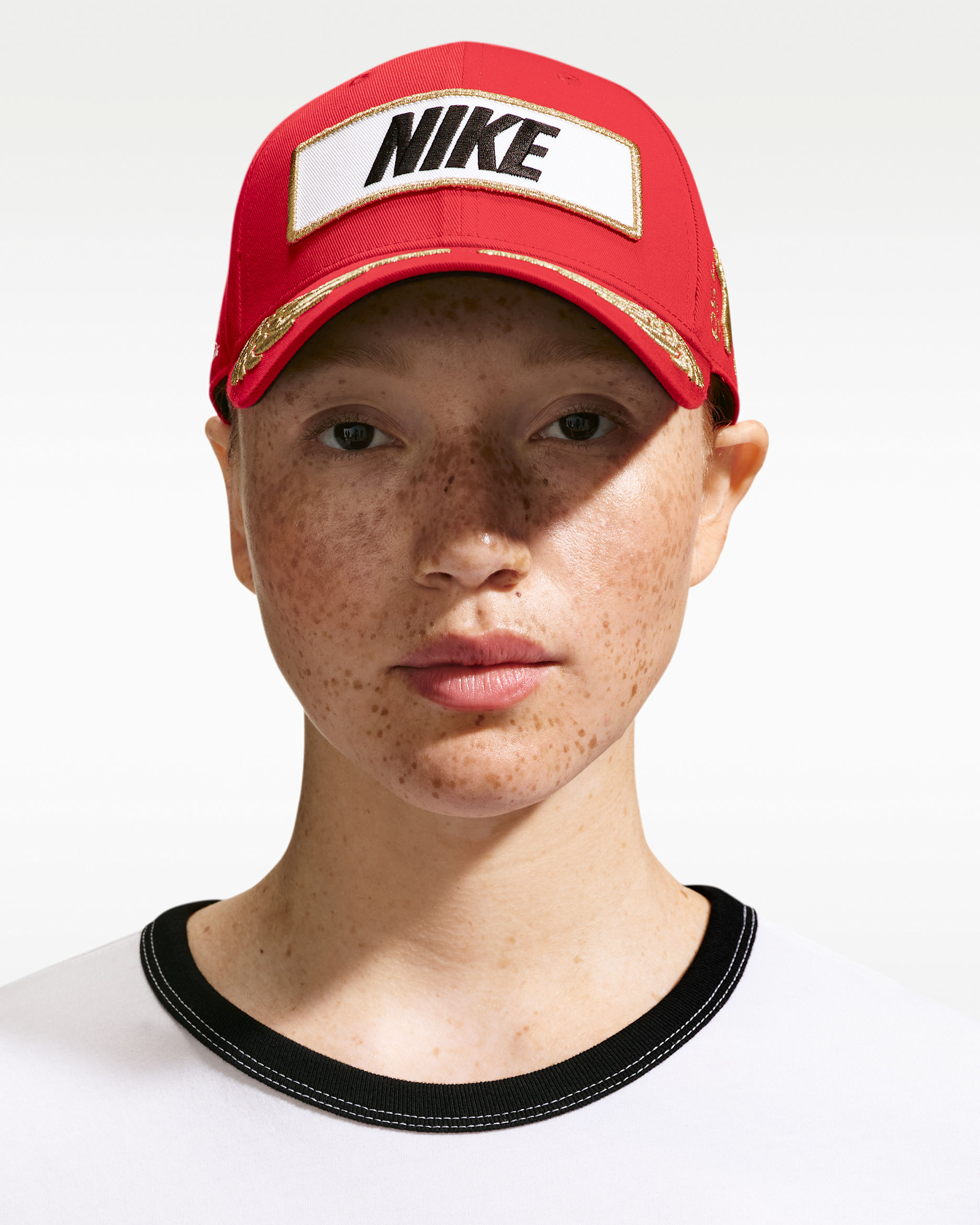 Gorra de carreras con estructura Nike Club - Rojo universitario/Negro