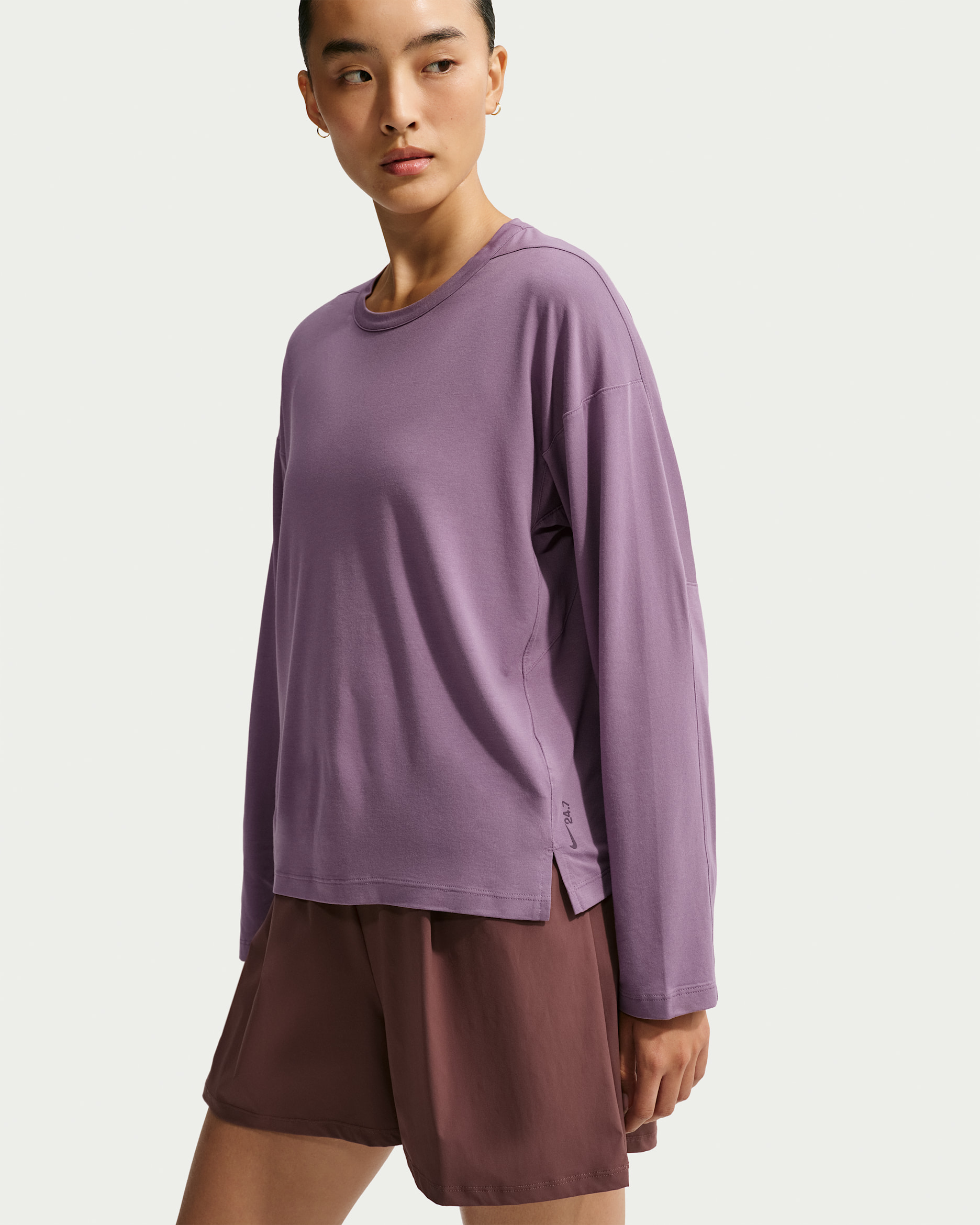 Nike 24.7 ImpossiblySoft Light Women's Dri-FIT Long-Sleeve Top - Violet Dust/Pro Purple