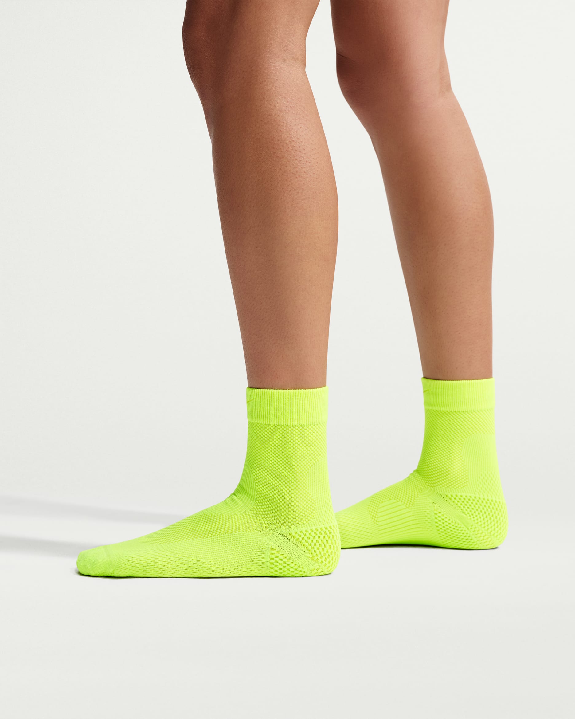 Nike Run Lightweight Running Micro-Crew Socks (1 Pair) - Volt/Bright Cactus/Black/Bright Cactus
