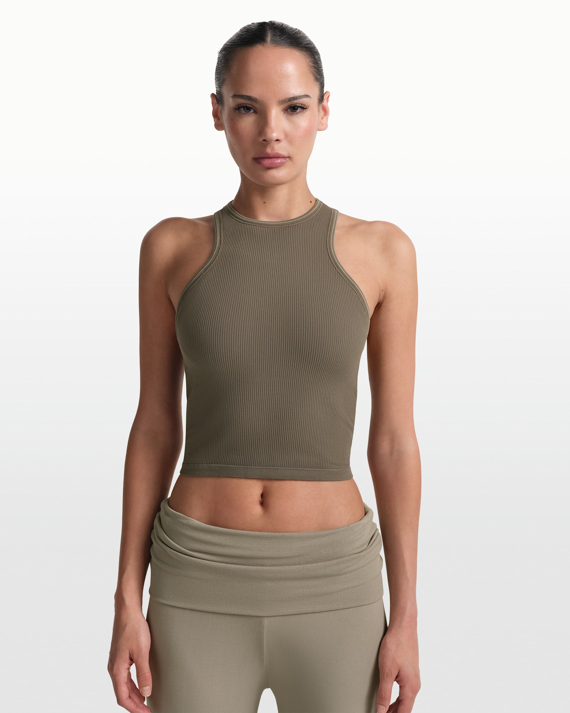 NikeSKIMS Ribbed Seamless Women's Racerneck Tank Top - NSKM DSTY OK MS/NSKM DUNE