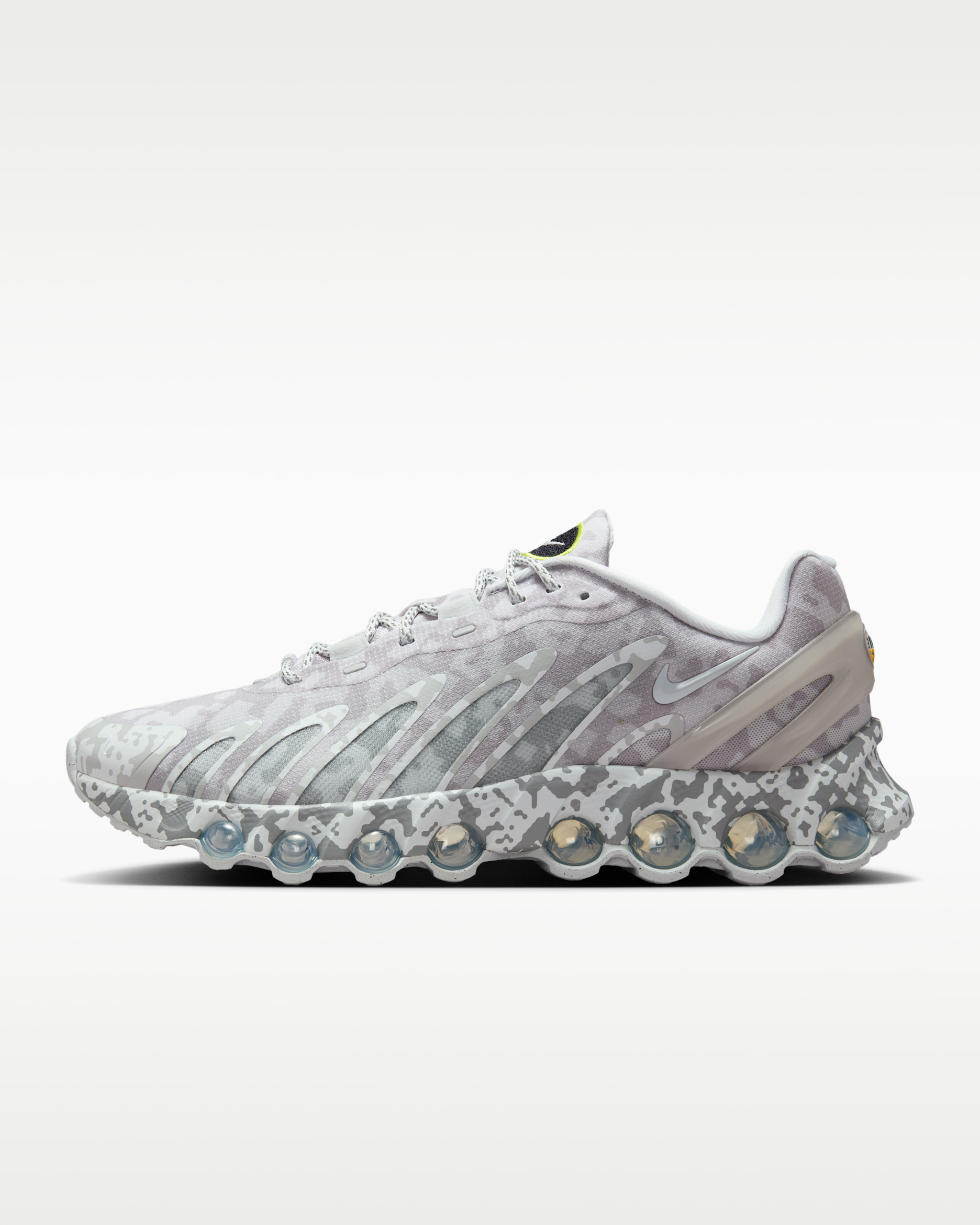 Nike Air Max Dn8 SP Men's Shoes - Silver Lilac/Flat Silver/Cyber/Silver Lilac
