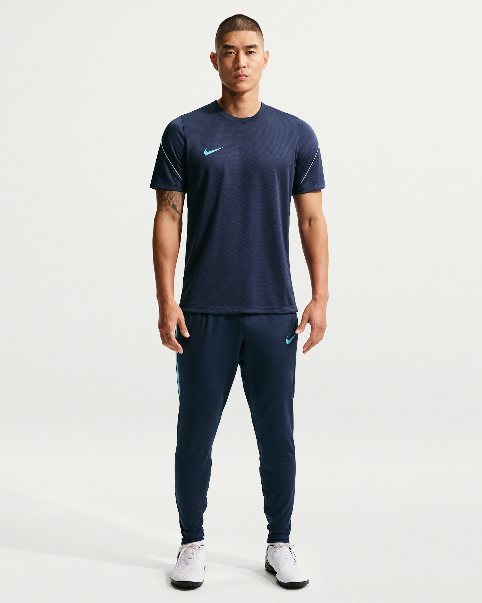 Fotbollsbyxor Nike Strike Dri-FIT för män - Midnight Navy/Vivid Sky/Vivid Sky/Vivid Sky