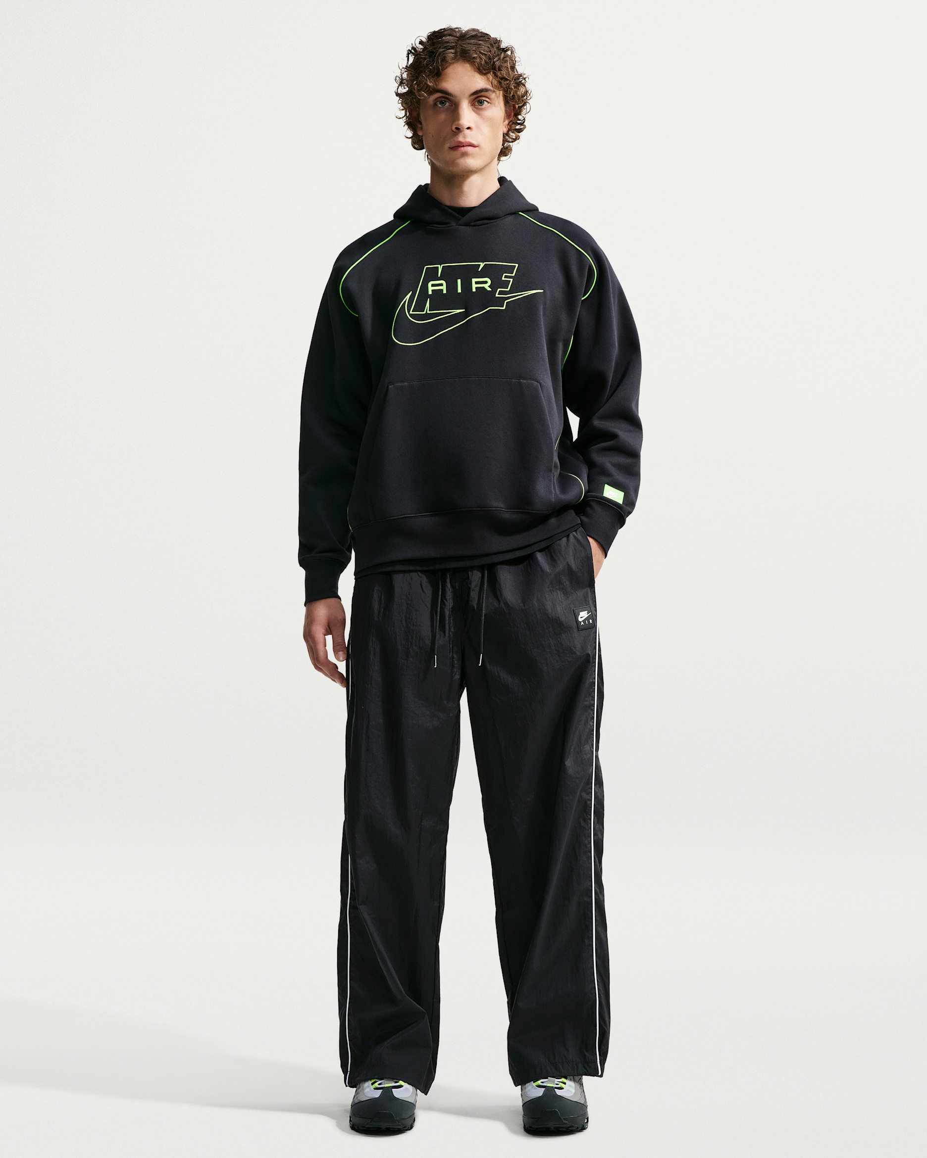 Nike Air Men's Woven Track Pants - Black/Black