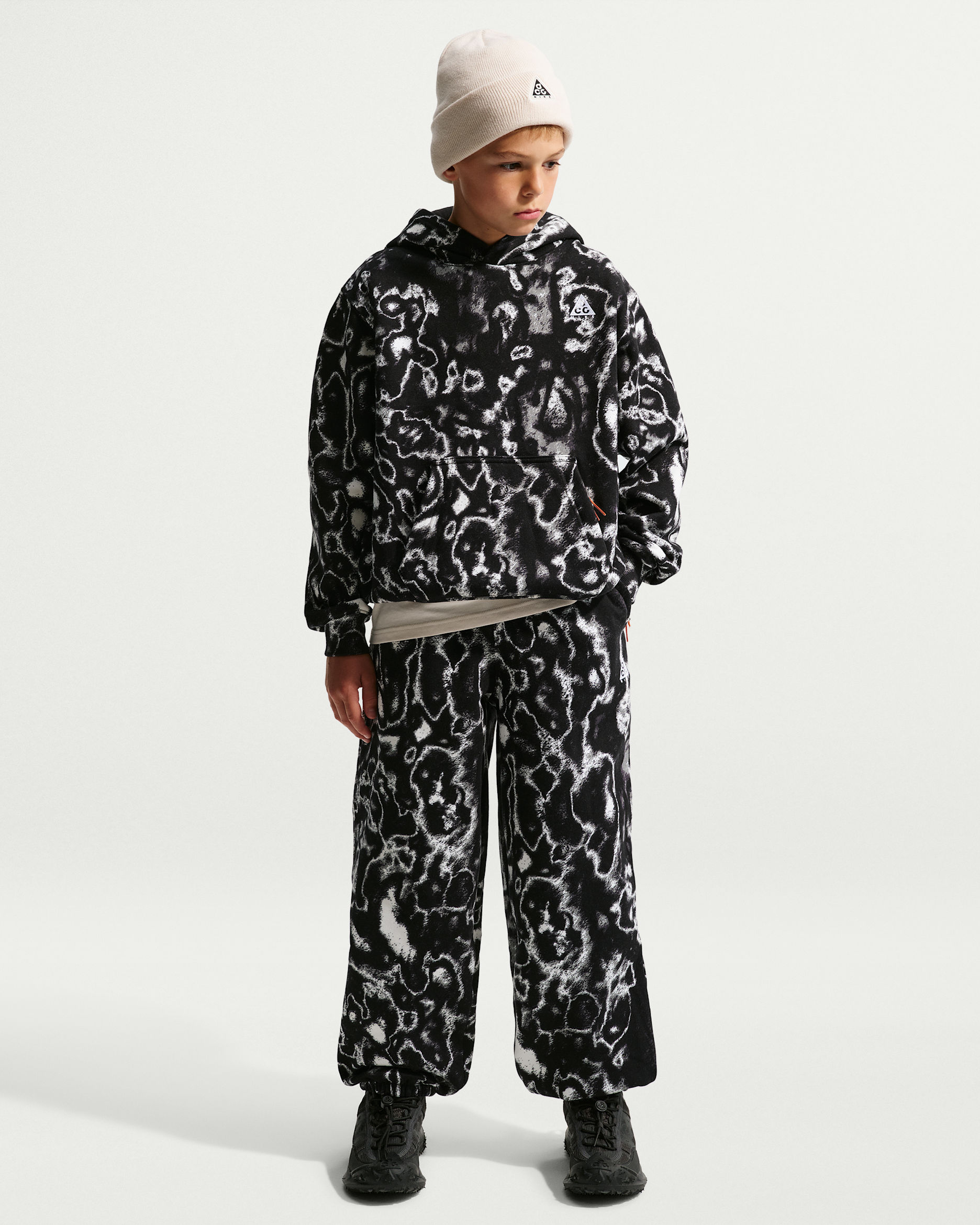 ACG Big Kids' Printed Altitude Pants - Black