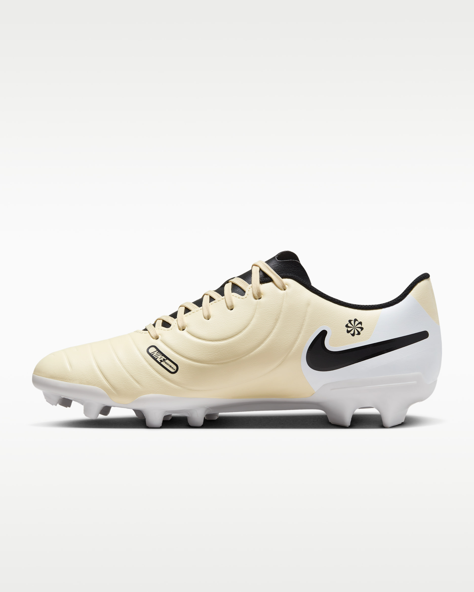 รองเท้าสตั๊ดฟุตบอลไม่หุ้มข้อสำหรับหลายพื้นผิว Nike Tiempo Legend 10 Club - Lemonade/Metallic Gold Coin/ดำ