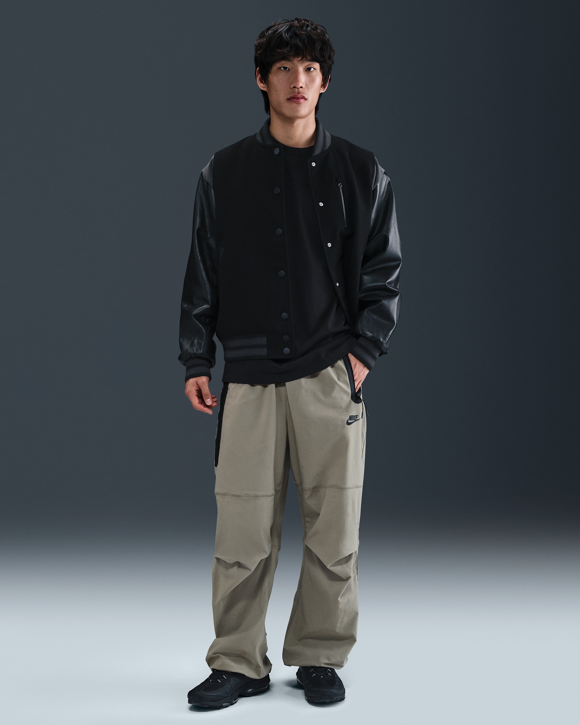 Nike Tech Men's Woven Open-Hem Pants - Light Army/Light Army/Black