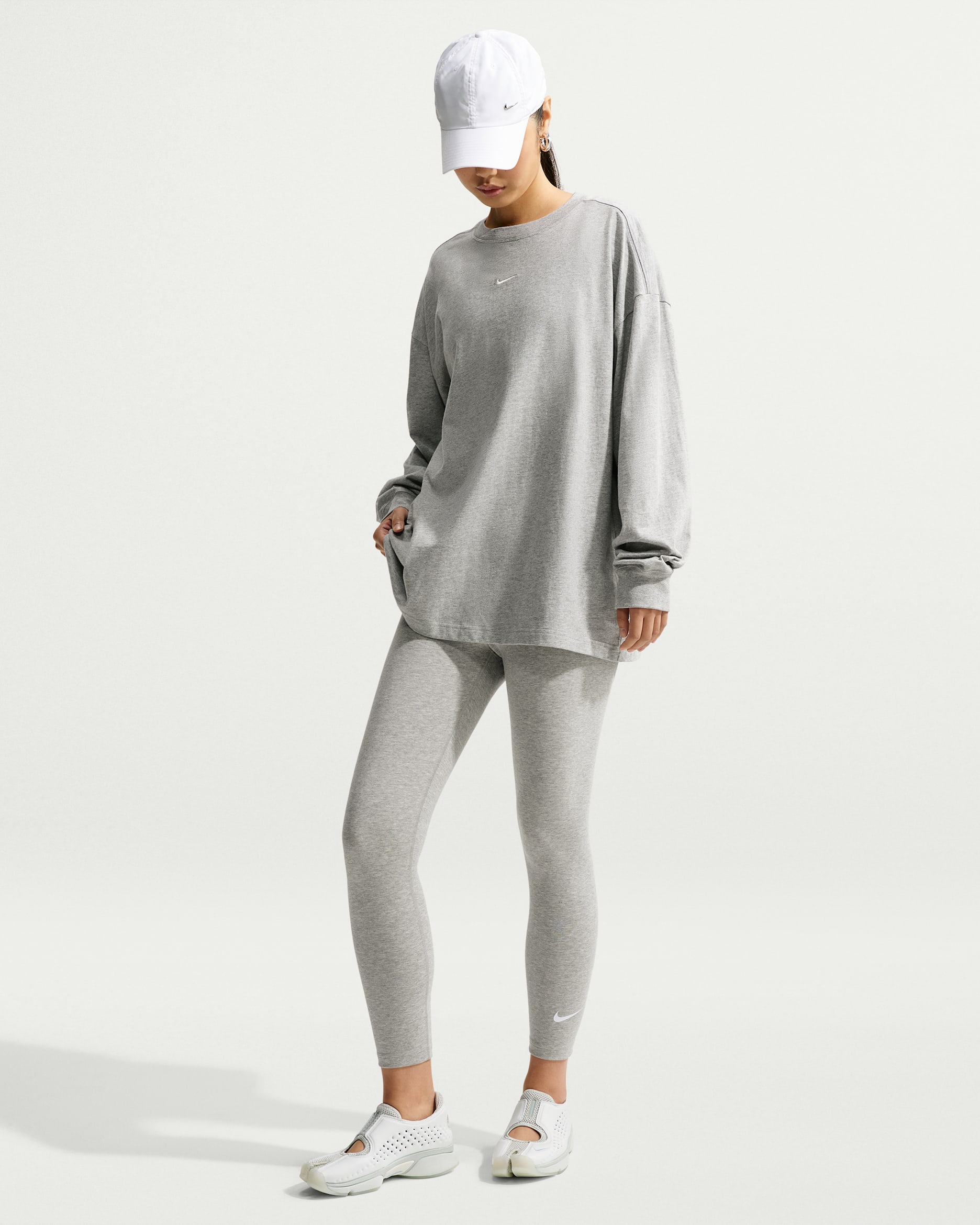 Nike Sportswear Classic Women's High-Waisted 7/8 Leggings - Dark Grey Heather/White