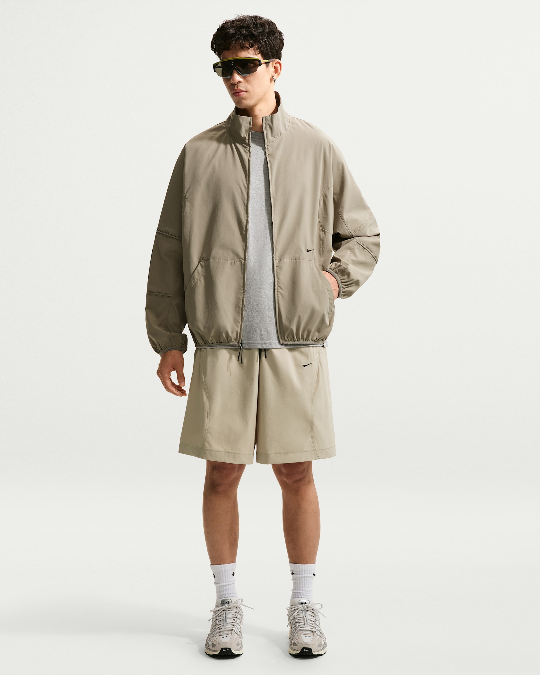 Nike Tech Helios Men's Dri-FIT Shorts - Desert Khaki/Black