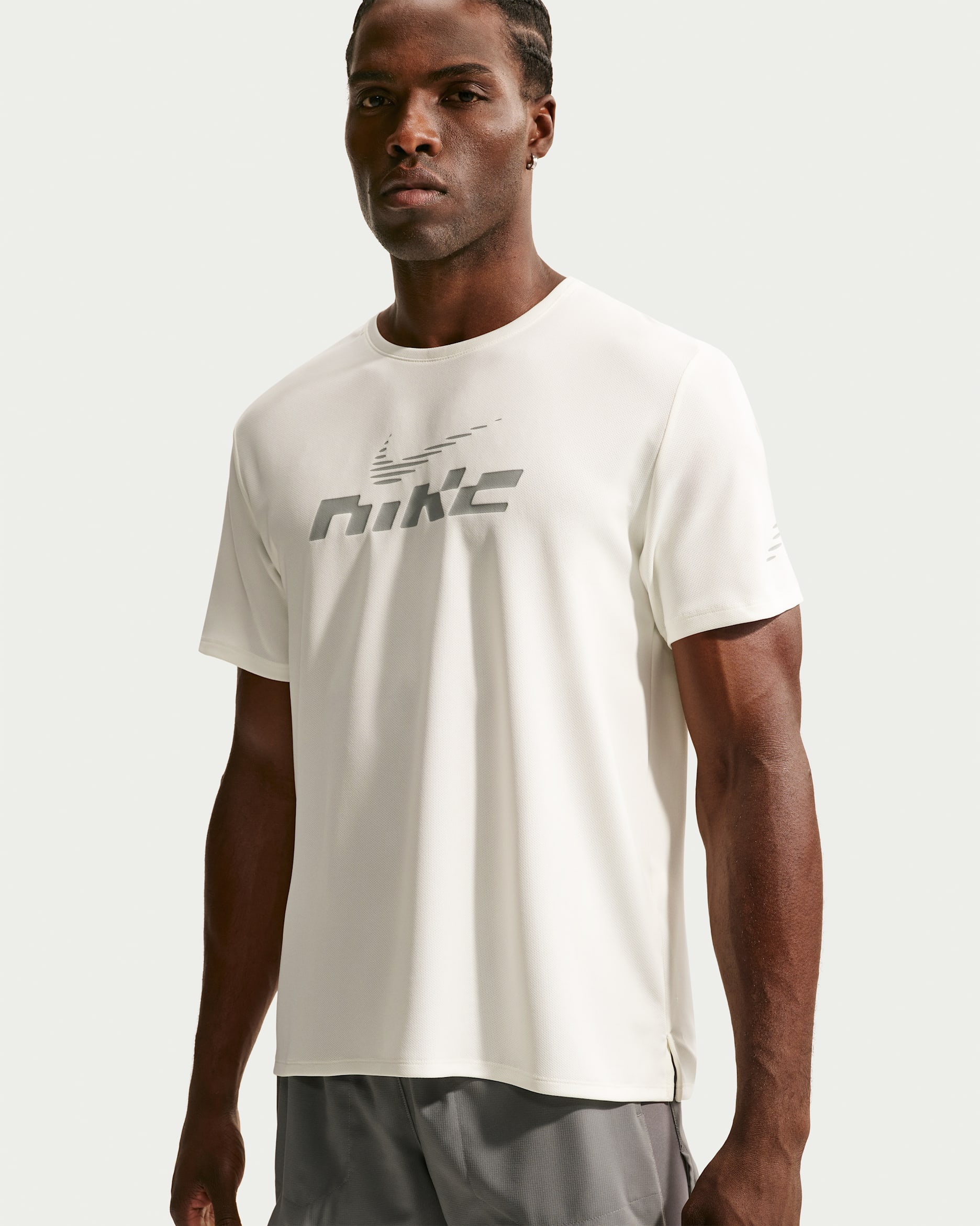 Nike Miler Flash Men's Dri-FIT UV Short-Sleeve Running Top - Sail