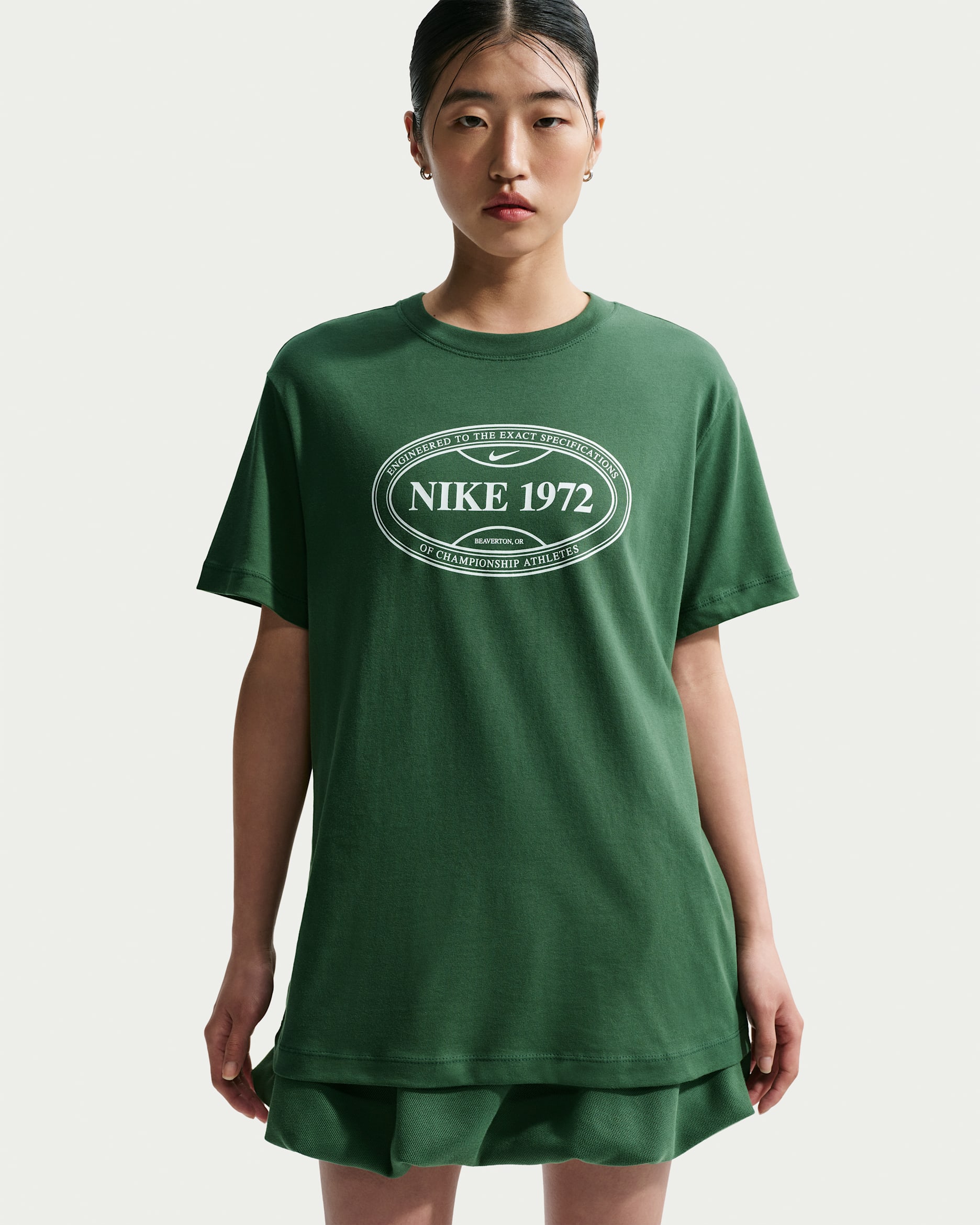Nike Sportswear Women's Oversized T-Shirt - Fir
