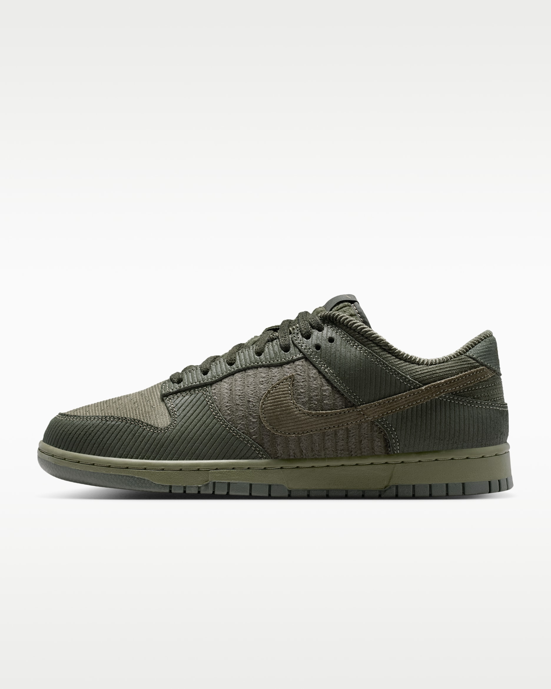 Nike Dunk Low Retro Premium Men's Shoes - Cargo Khaki/Medium Olive/Sequoia/Cargo Khaki