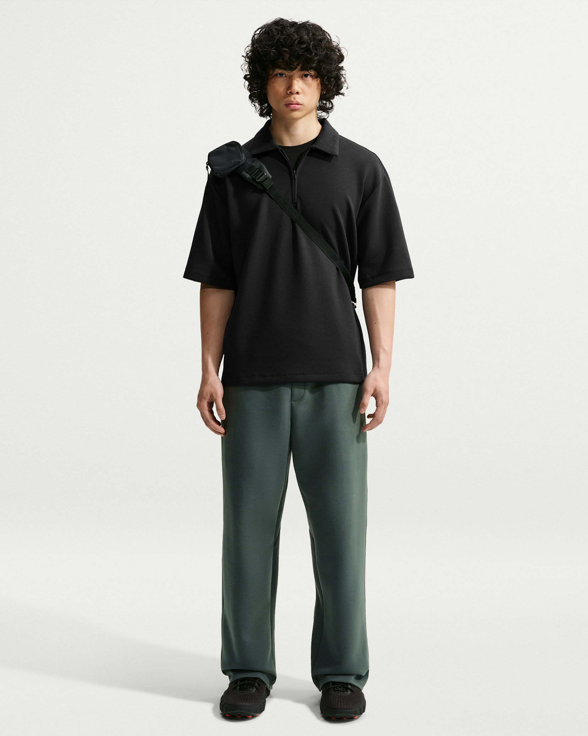 Nike 24.7 ImpossiblySoft Men's Dri-FIT Straight-Leg Pants - Camo Green/Black/Outdoor Green