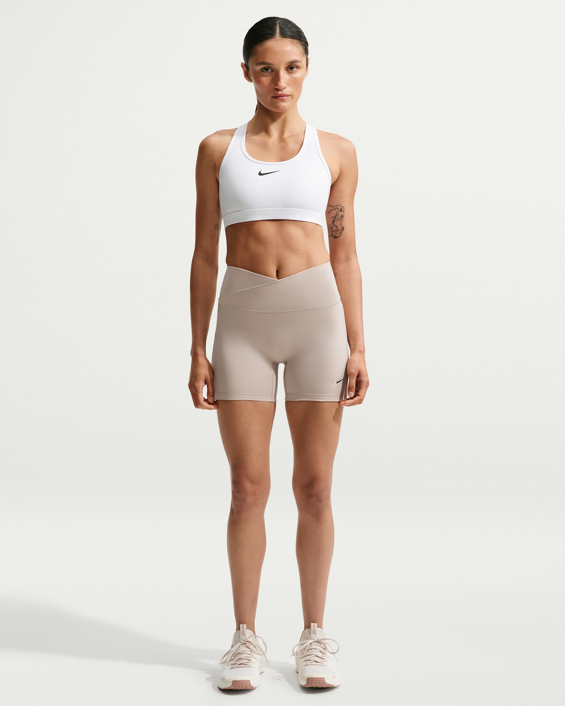Nike One-shorts til dame (13 cm) - Cream II