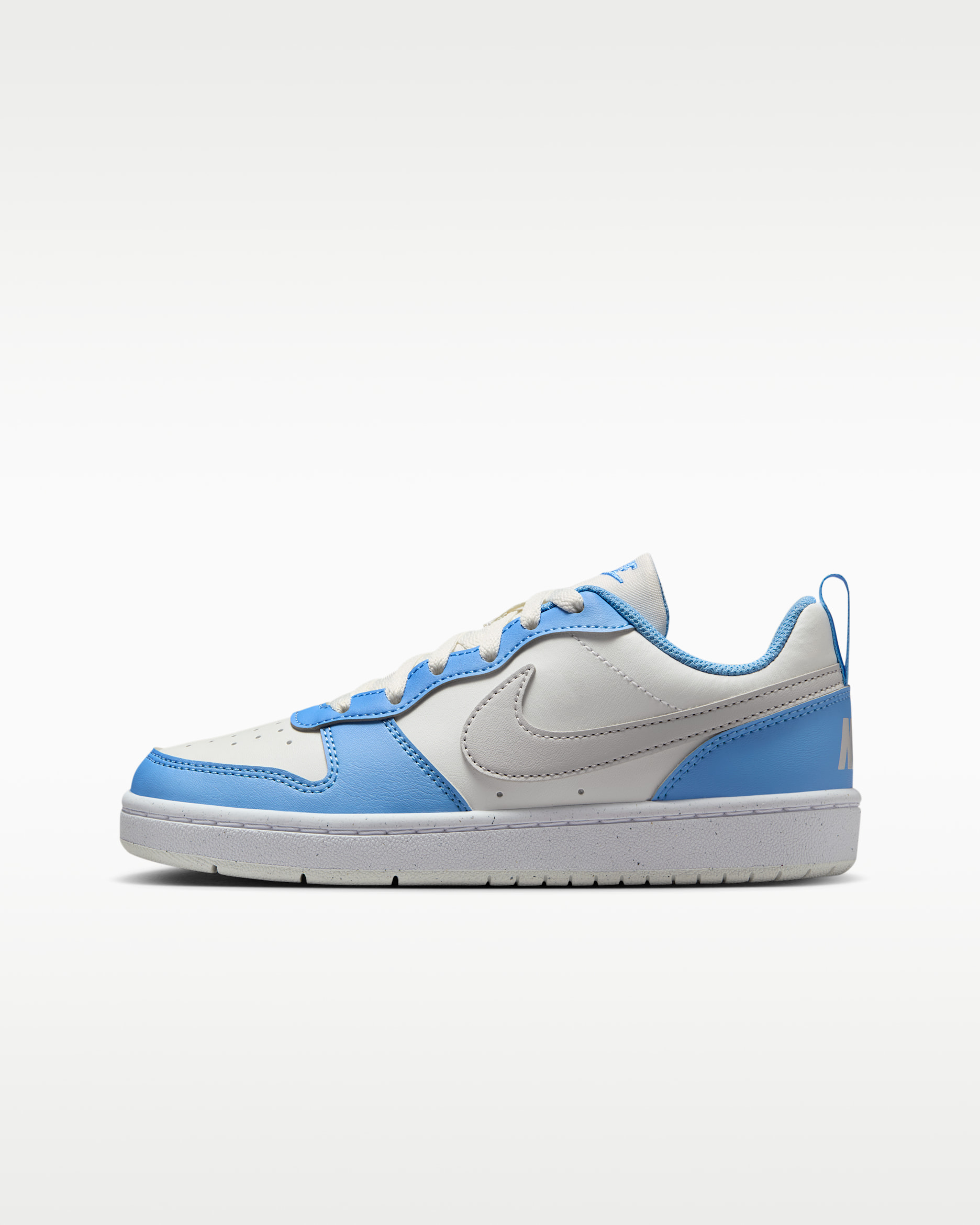 Nike Court Borough Low Recraft Schuh für ältere Kinder - Summit White/Cobalt Pulse/Weiß/Vast Grey