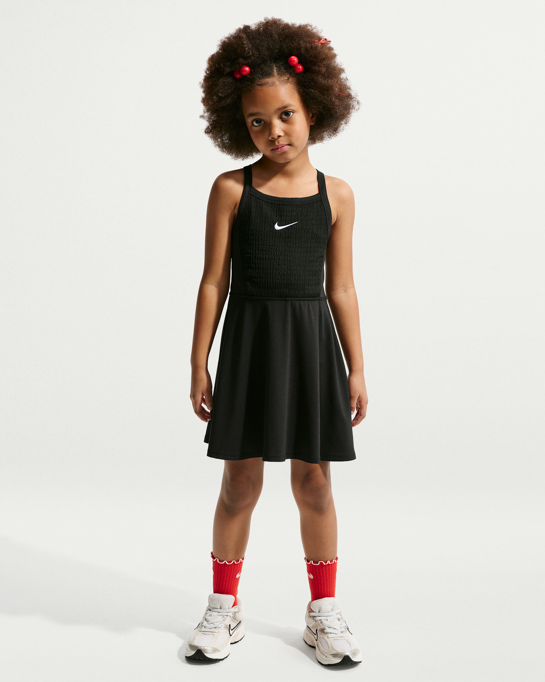Vestido Dri-FIT para niñas talla pequeña Nike Bold Play - Negro