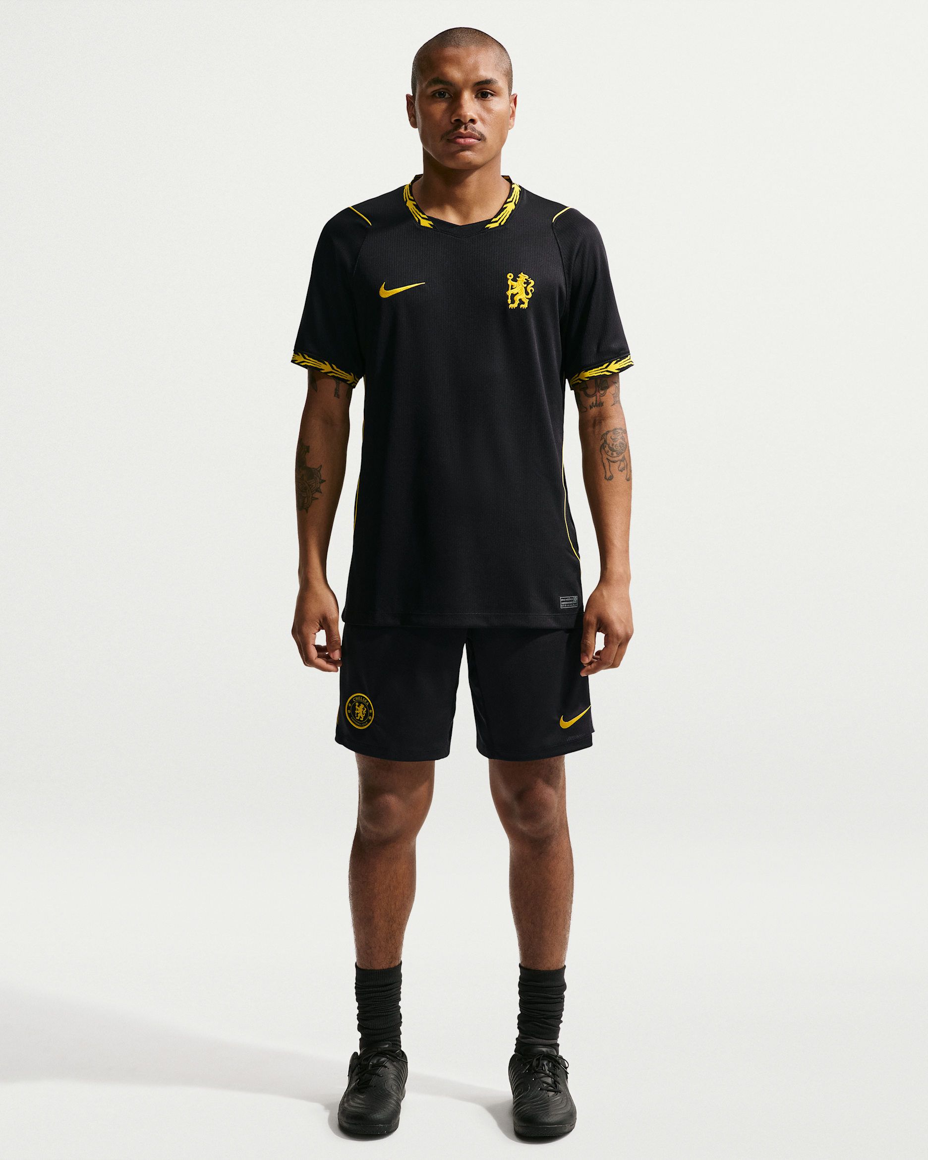 Chelsea F.C. Strike Men's Nike Dri-FIT Football Knit Shorts - Pitch Blue/White/Midwest Gold