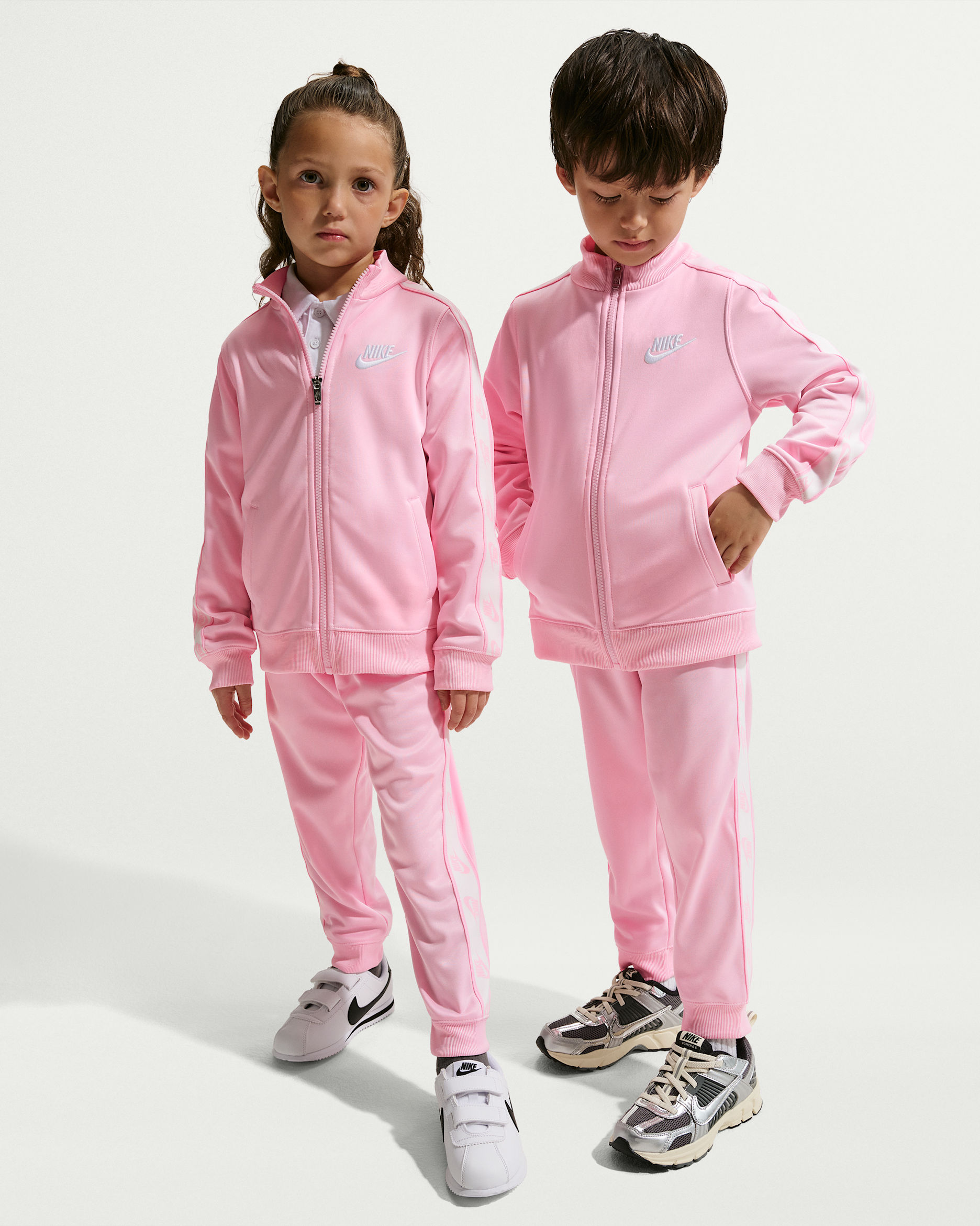 Nike Dri-FIT Little Kids' 2-Piece Full-Zip Set with Logo Taping - Pink