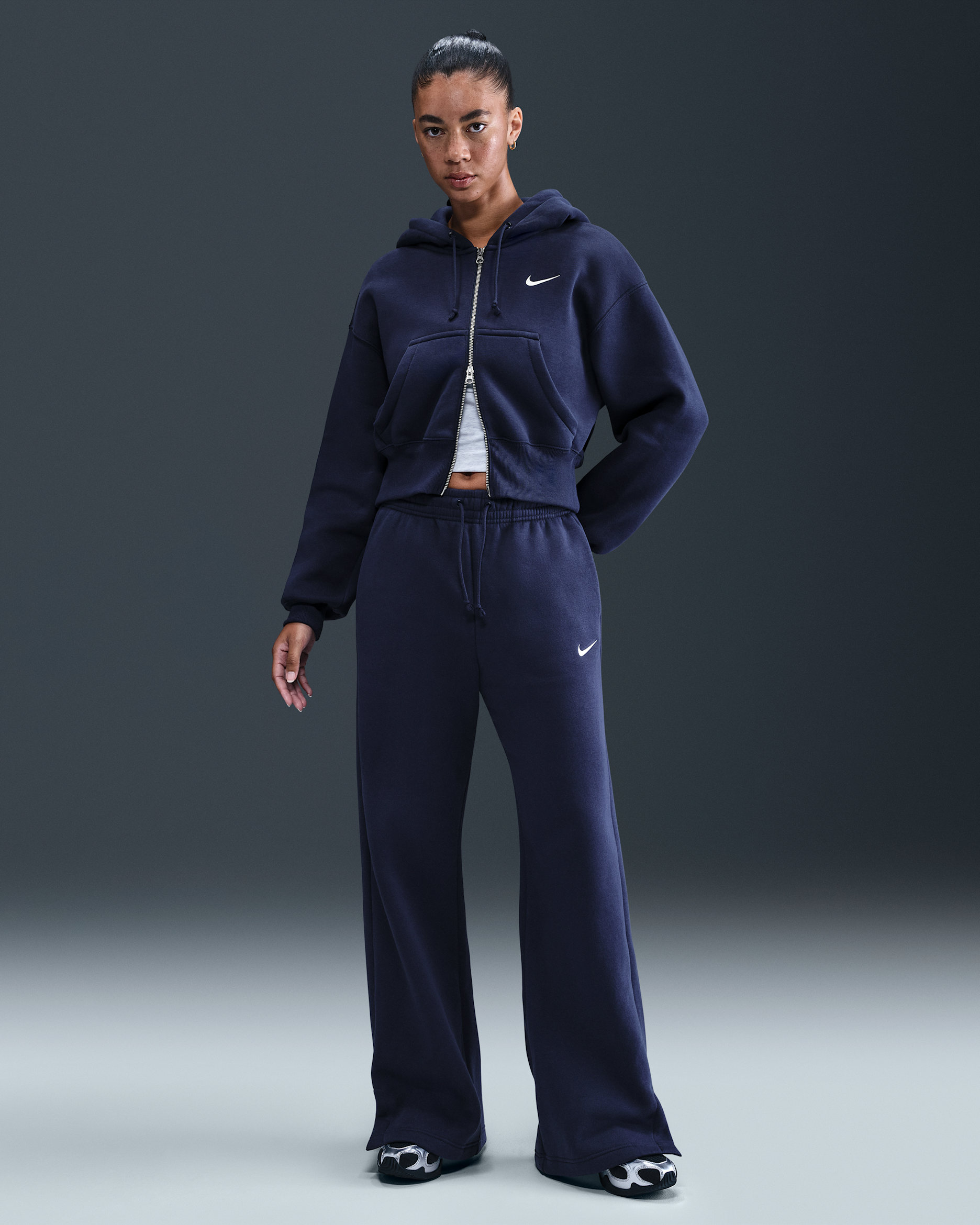 Pants de tiro alto de pierna amplia para mujer Nike Sportswear Phoenix Fleece - Azul marino medianoche/Vela