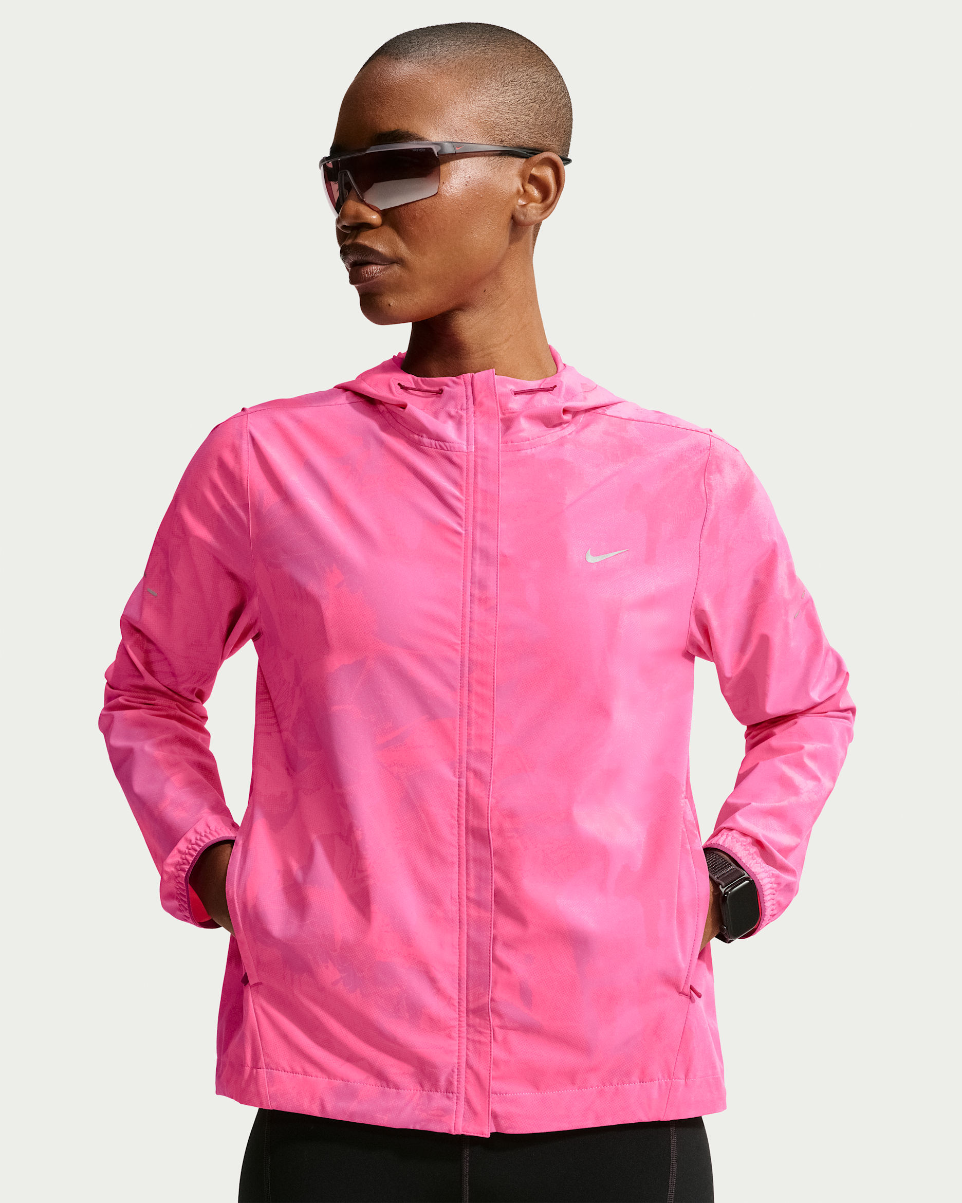 Nike Swift Women's Repel Packable Running Jacket - Hyper Pink/Desert Pink