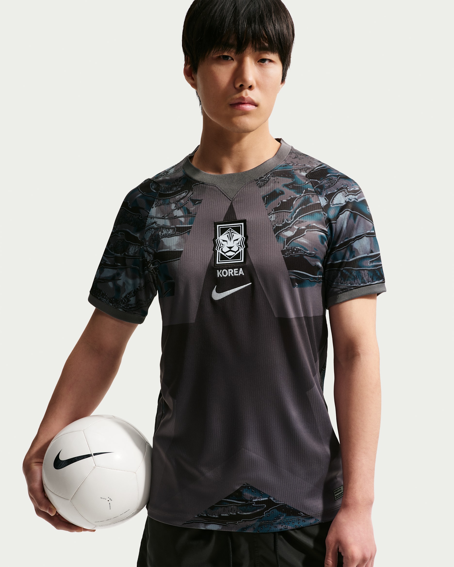 ナイキ 韓国 サッカー チーム トレーナー トップス L サイズ 【公式通販】